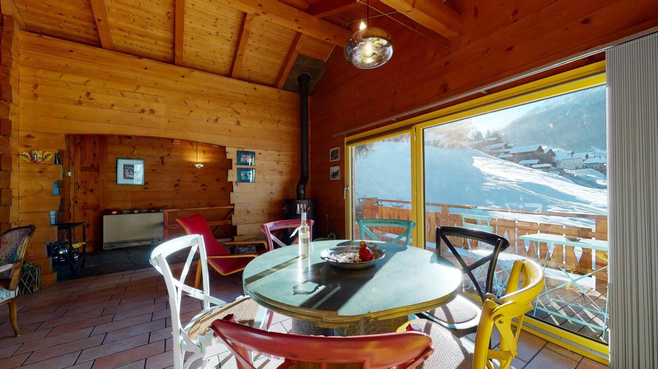 Chalet in the heart of the Val d'Anniviers resort view 3