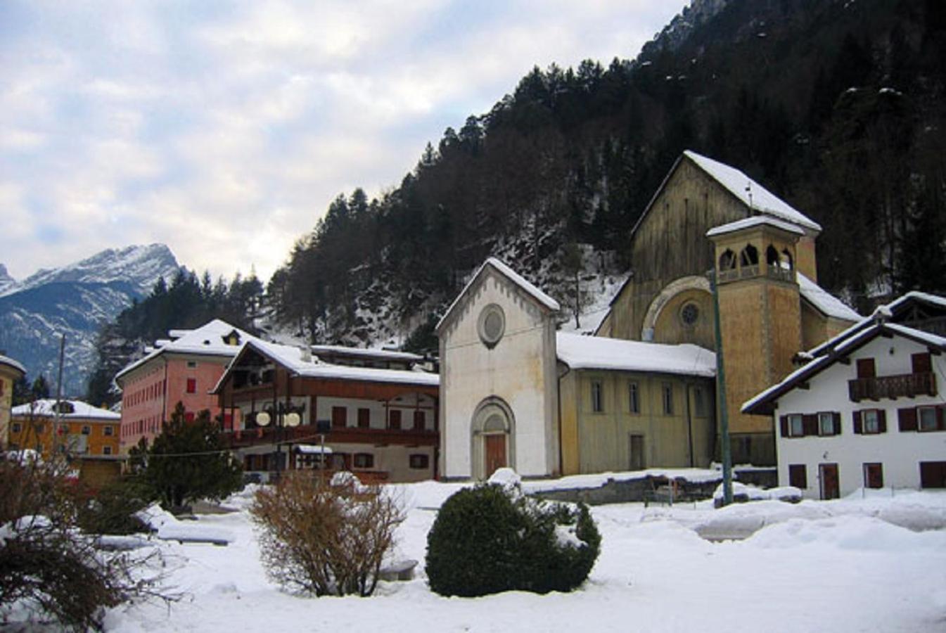 Perarolo Apartments