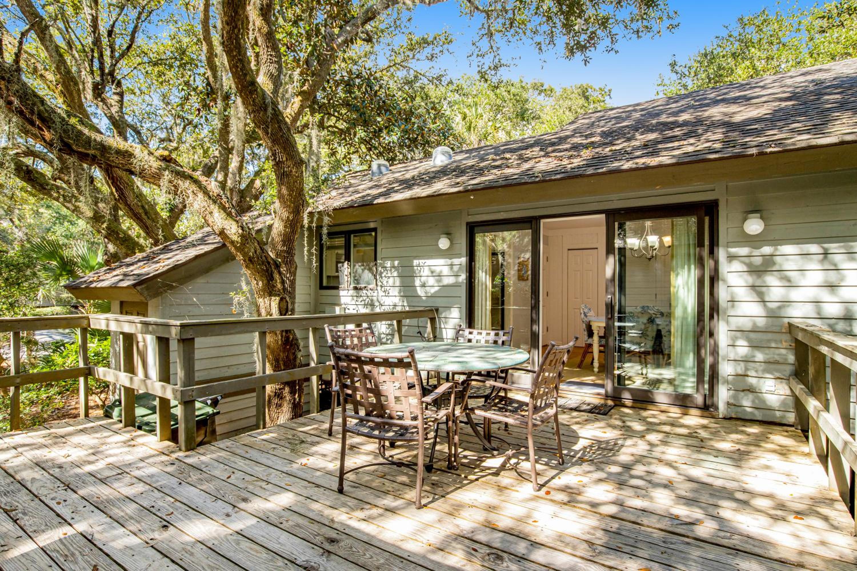 Oceanwoods 485