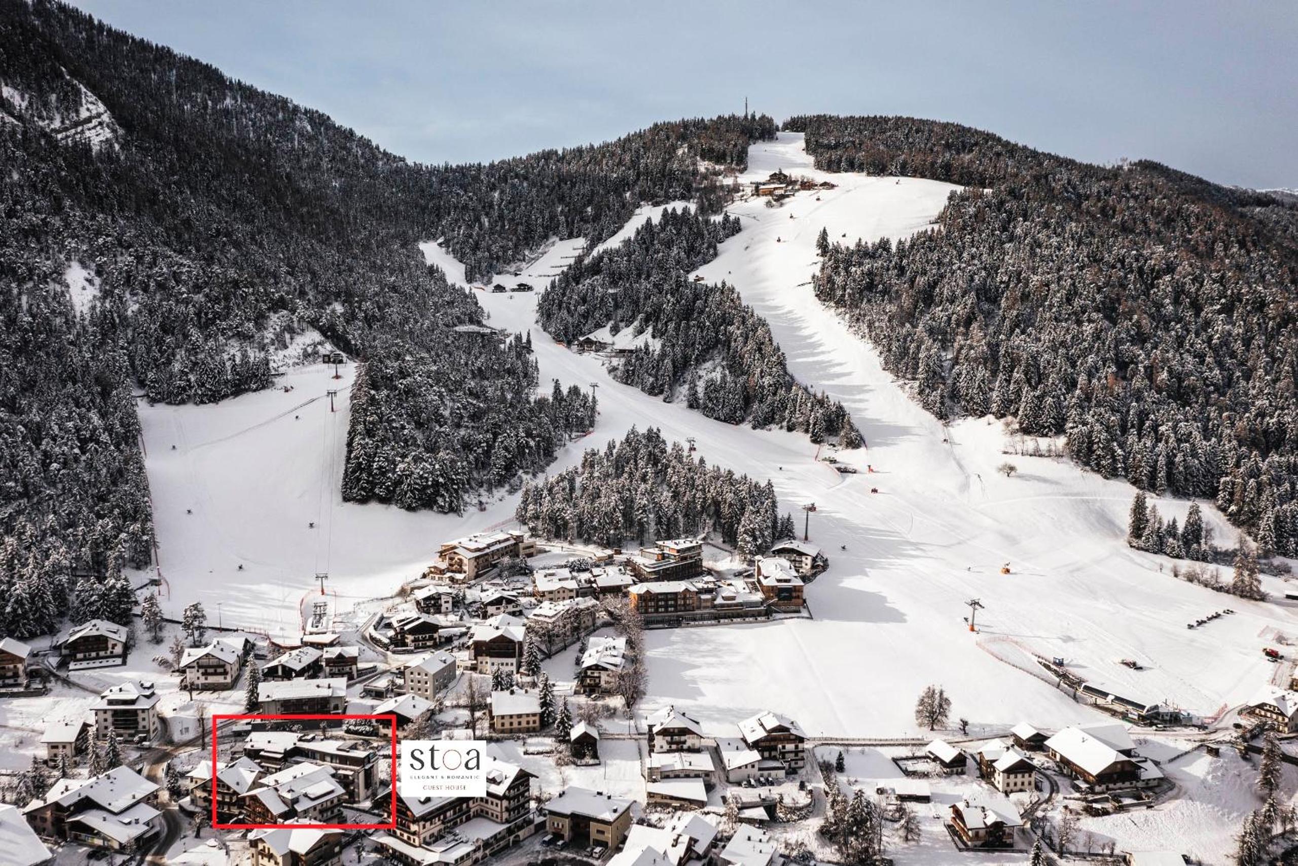 Hotel Stoa - Elegant & Romantic Guest House (Adults Only)