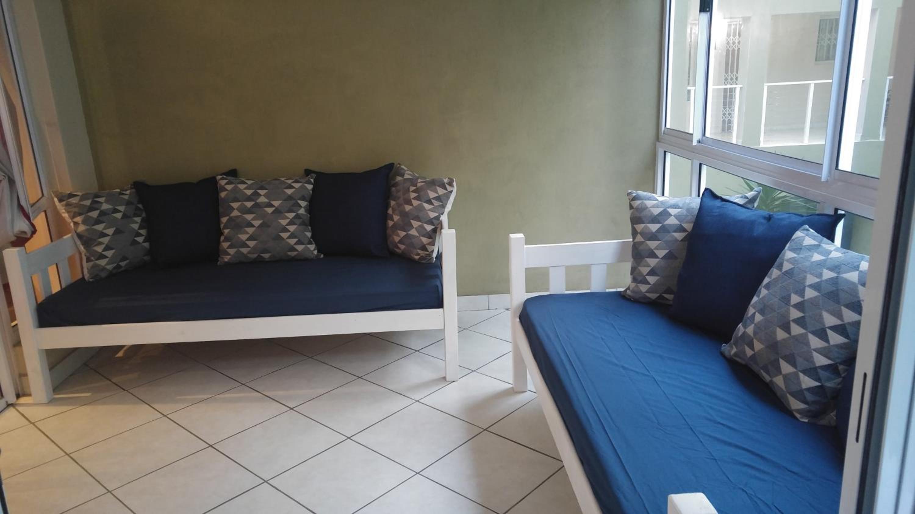 18 Neptunes Terrace view 2