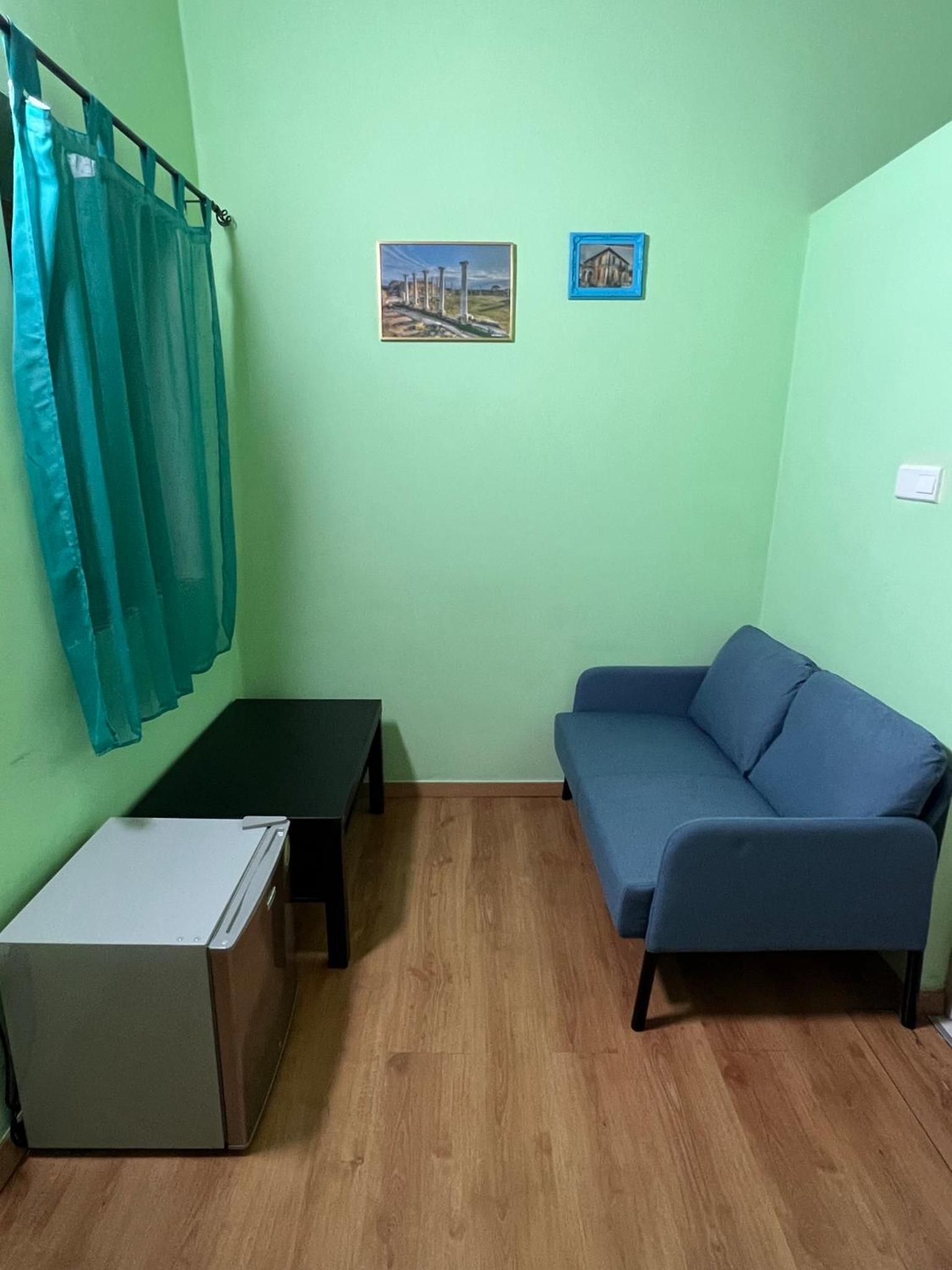 Zouglas App Guesthouse