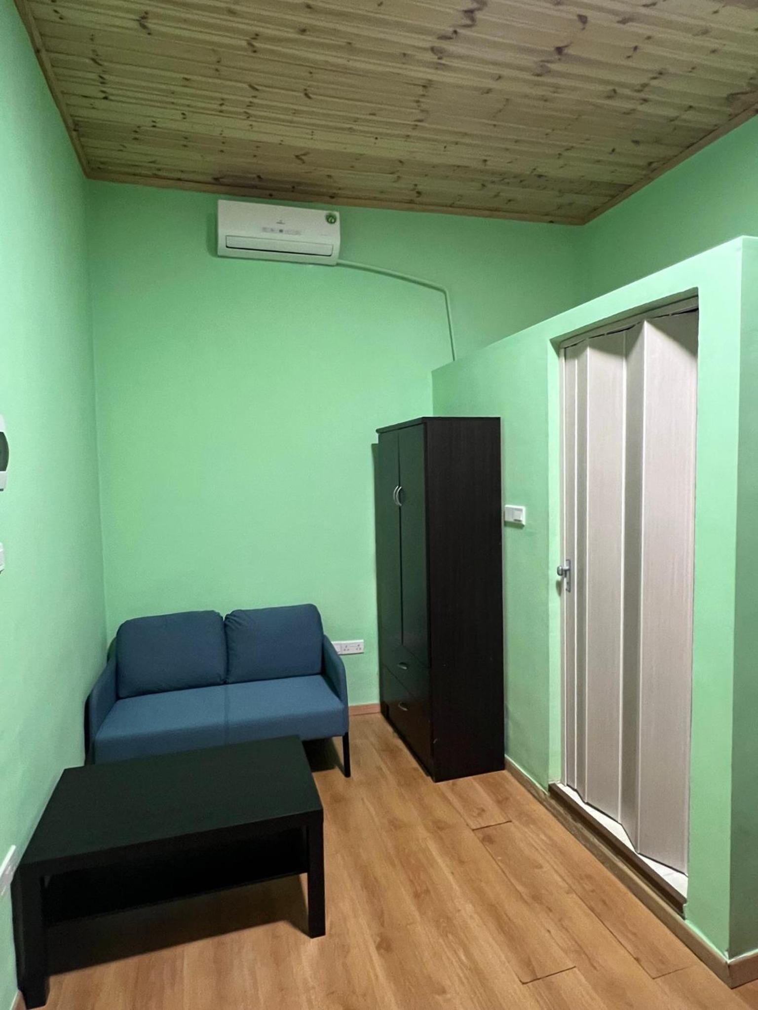 Zouglas App Guesthouse