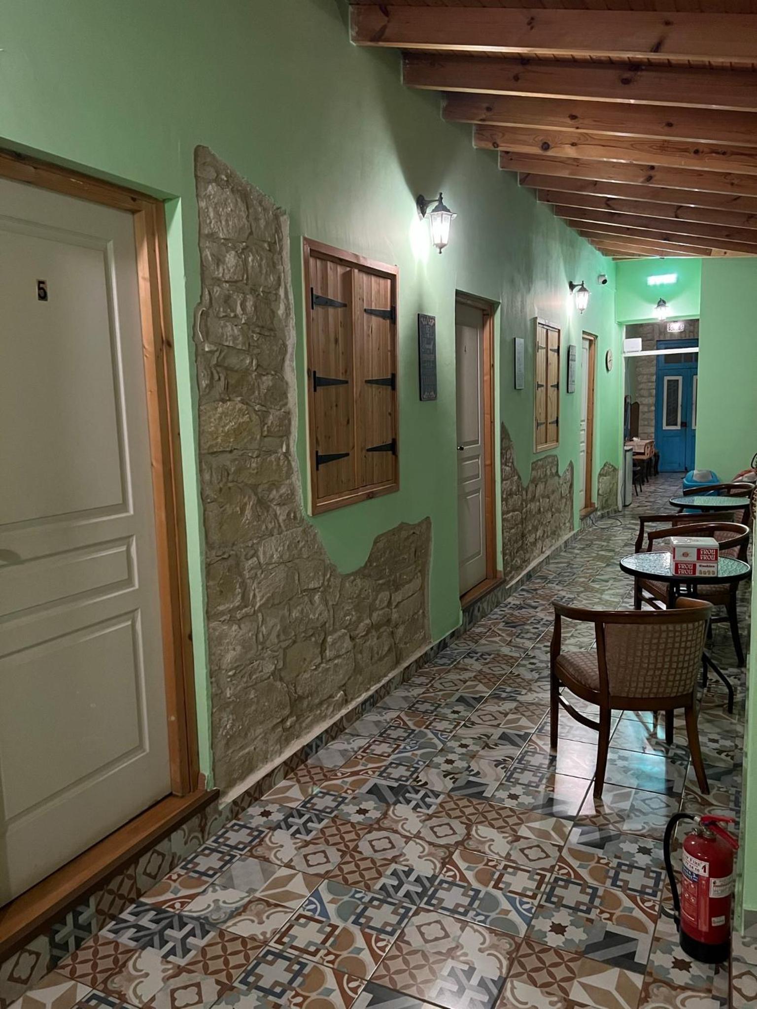 Zouglas App Guesthouse