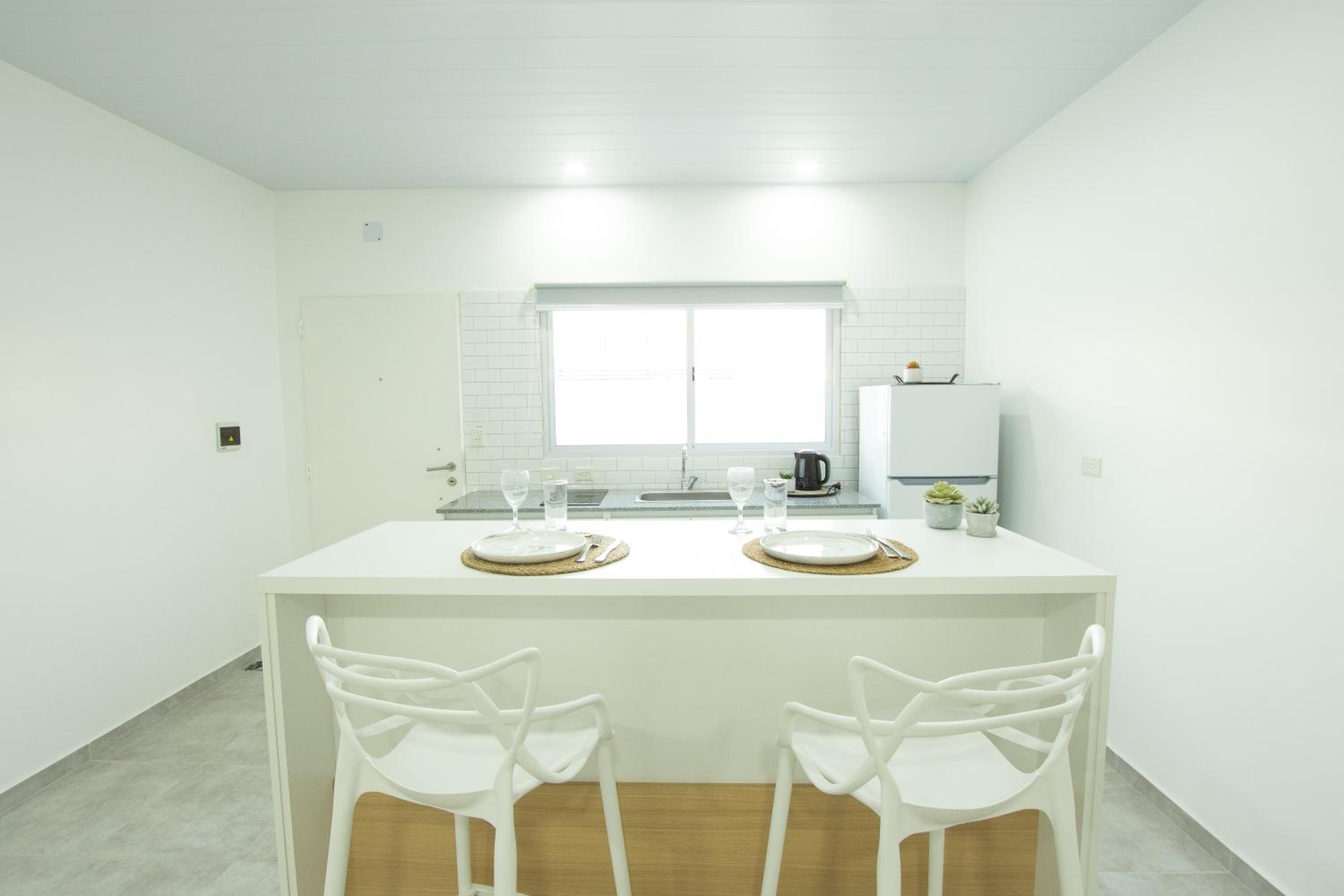 Apart Hotel Ribera del Baradero - Pileta Climatizada