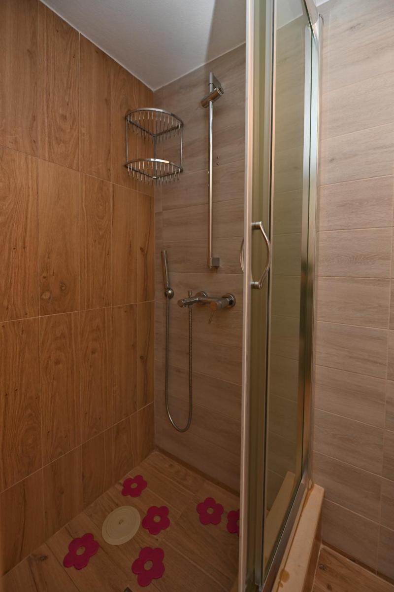 Tinos deluxe home photo 3