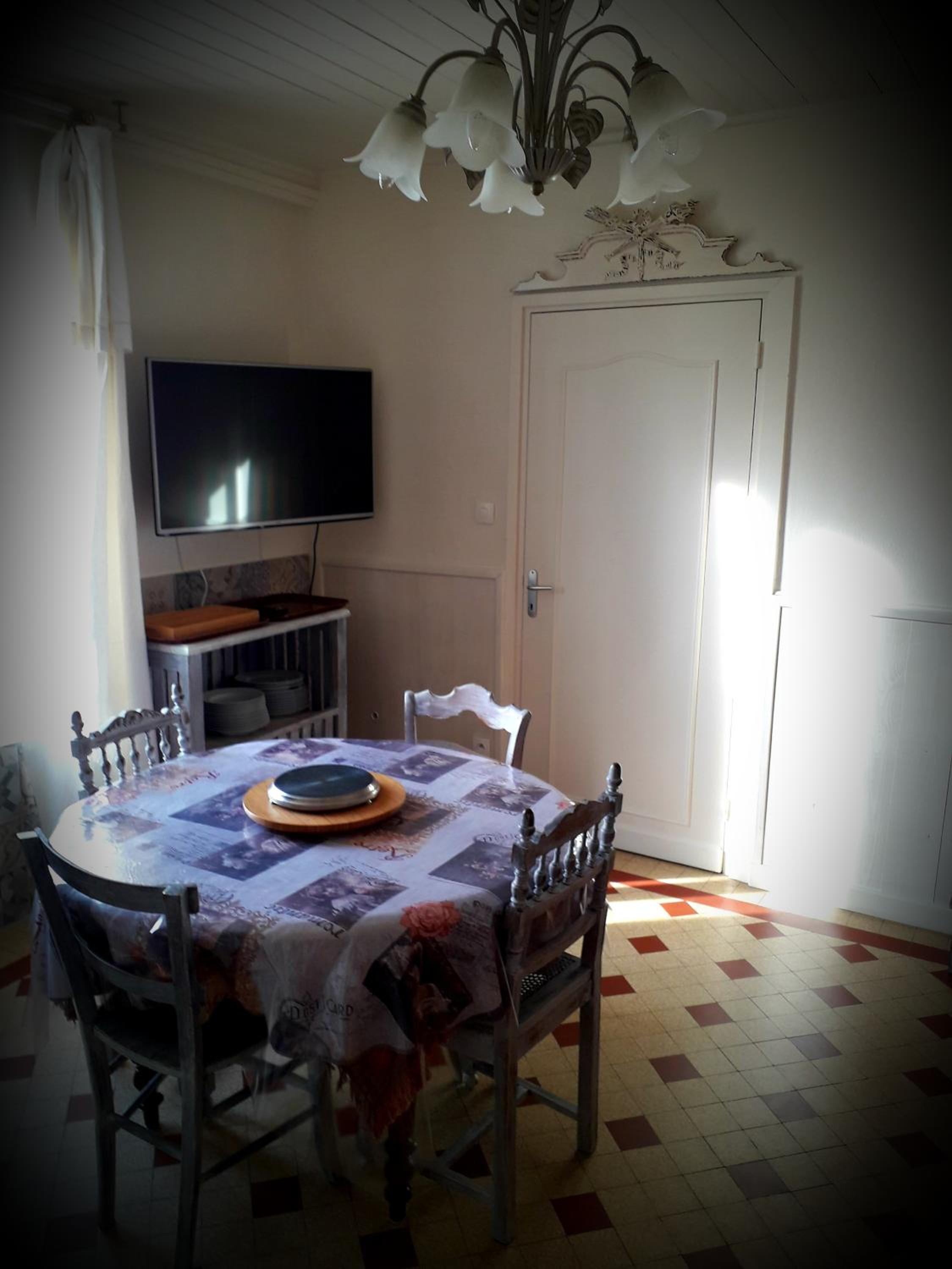 Photo 7