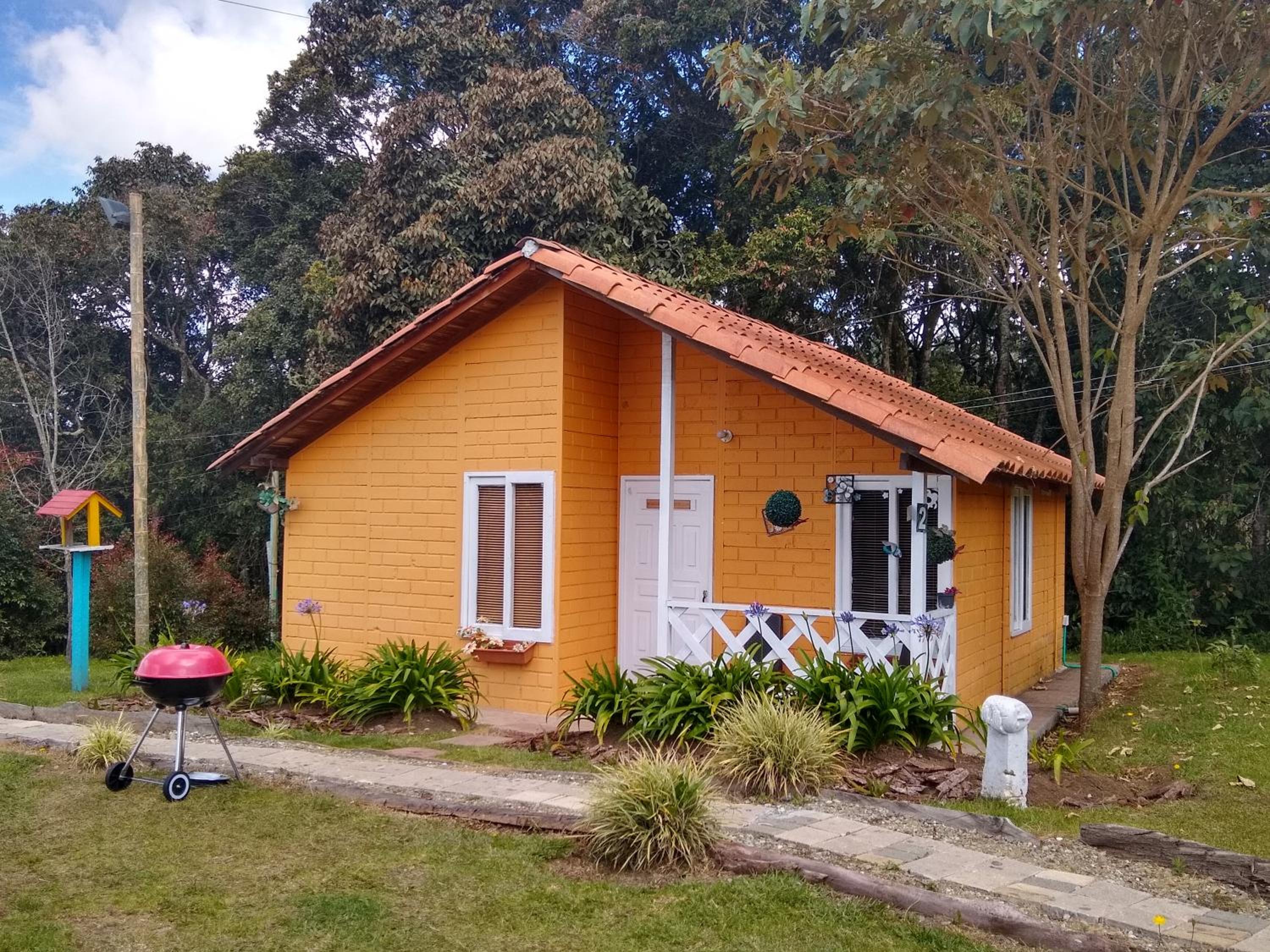 Hospedaje Santaelena -chalets de montaña-