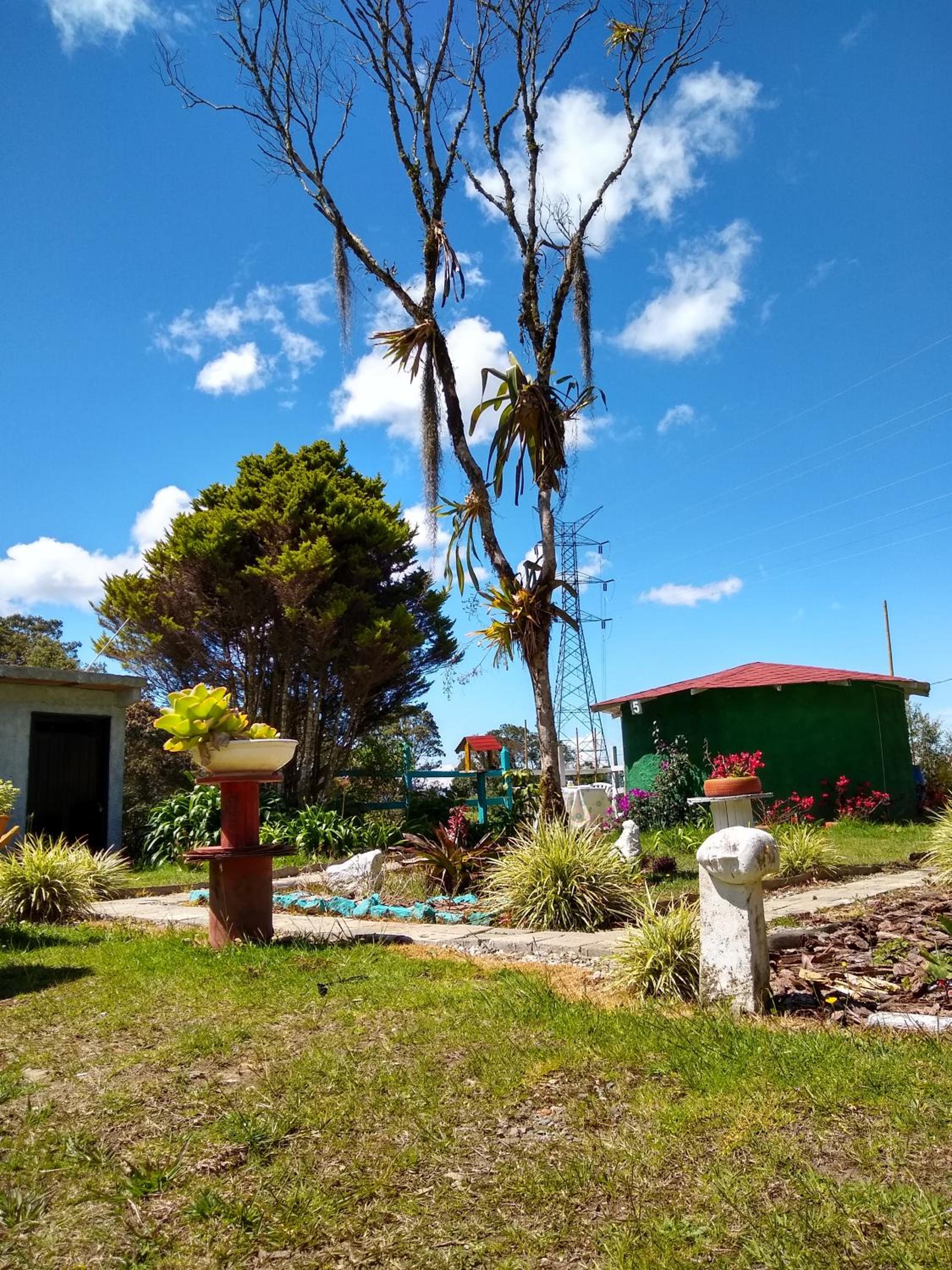 Hospedaje Santaelena -chalets de montaña-