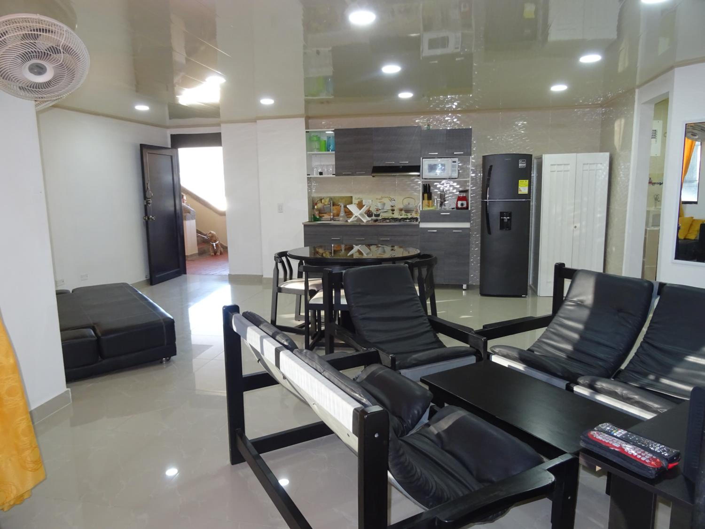 Espectacular, amplio y hermoso apartamento en condominio al frente de la playa El Rodadero