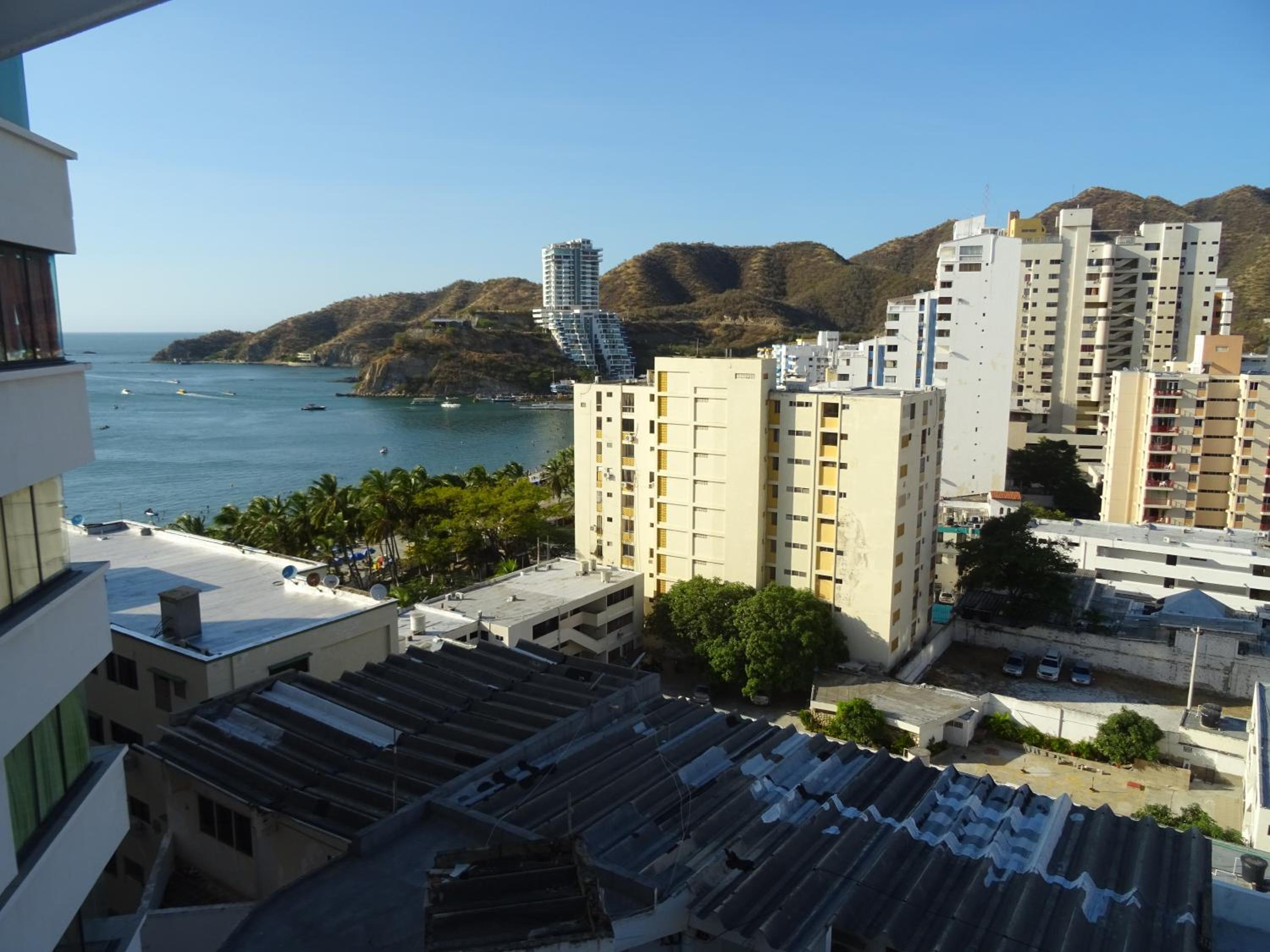 Espectacular, amplio y hermoso apartamento en condominio al frente de la playa El Rodadero