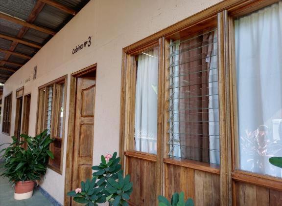 Iguanitas Lodge