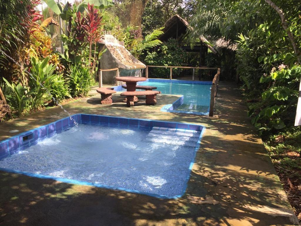 Iguanitas Lodge