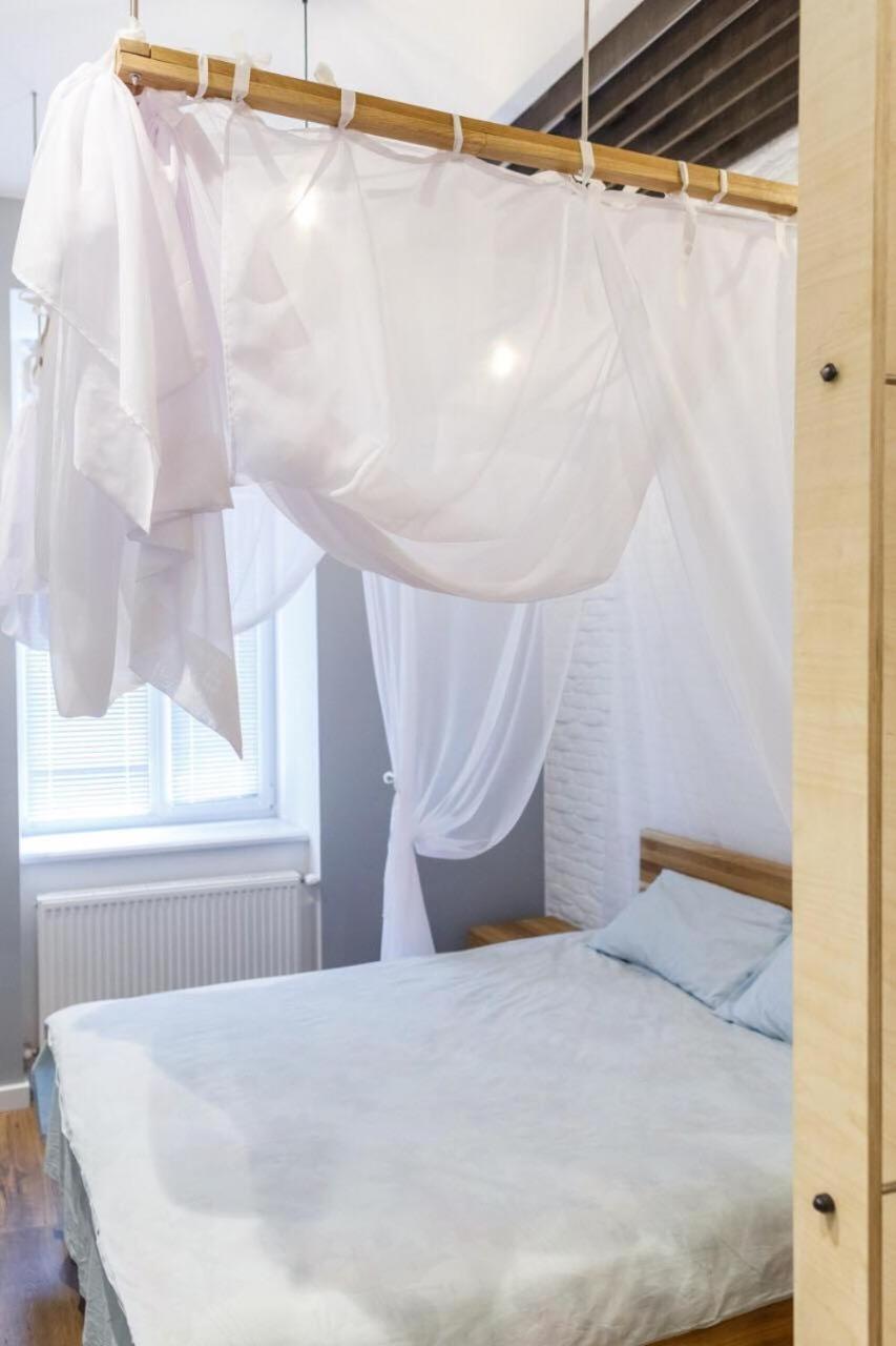 ROMANTIC Apartments - near Opera House 11/7