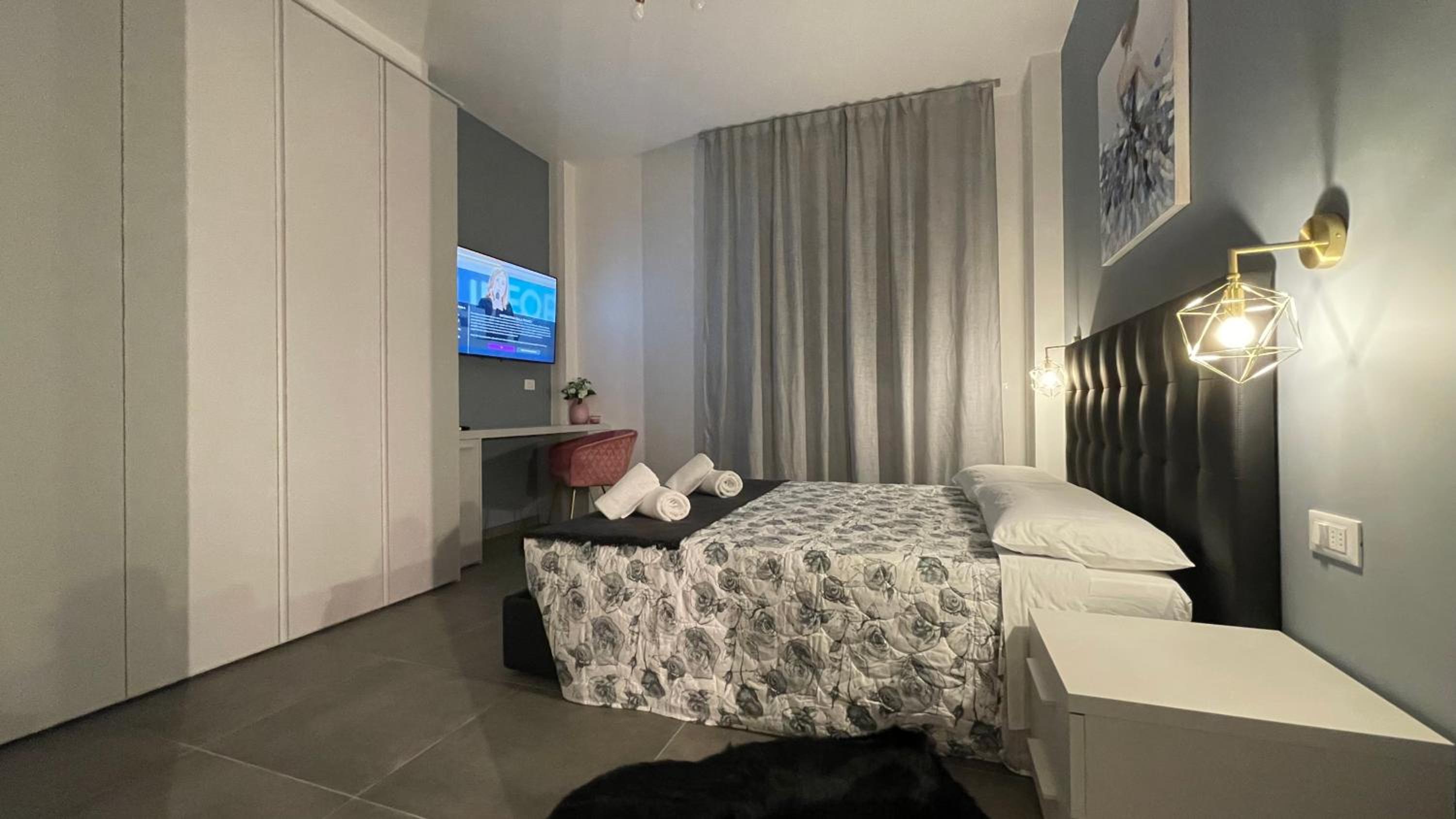 GUEST HOUSE KINGA CAVOUR