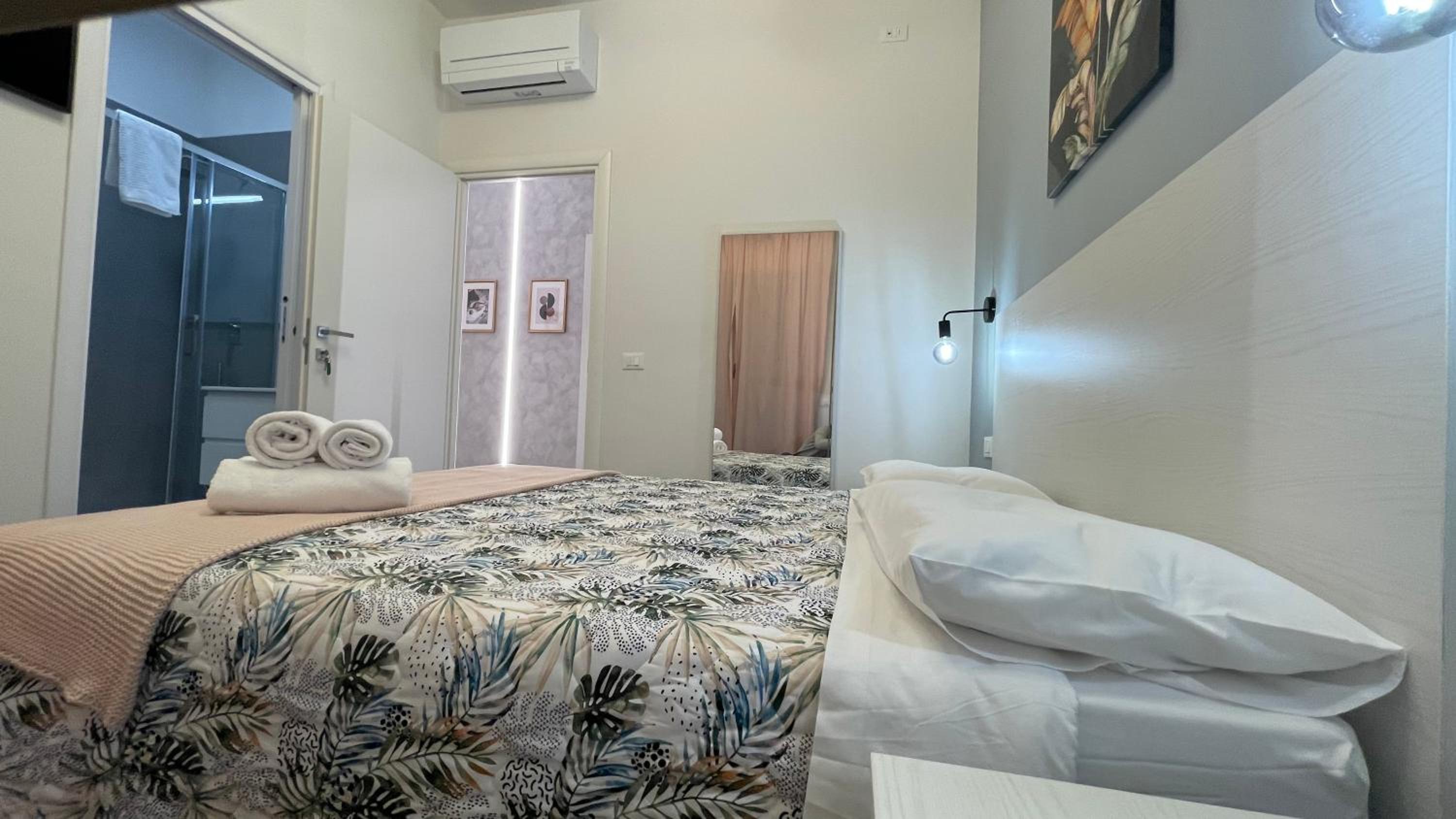 GUEST HOUSE KINGA CAVOUR