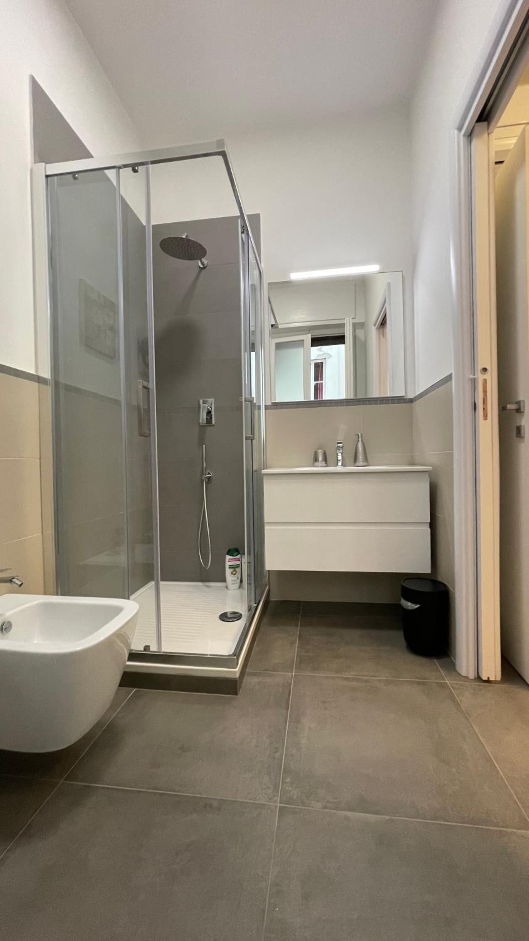 GUEST HOUSE KINGA CAVOUR