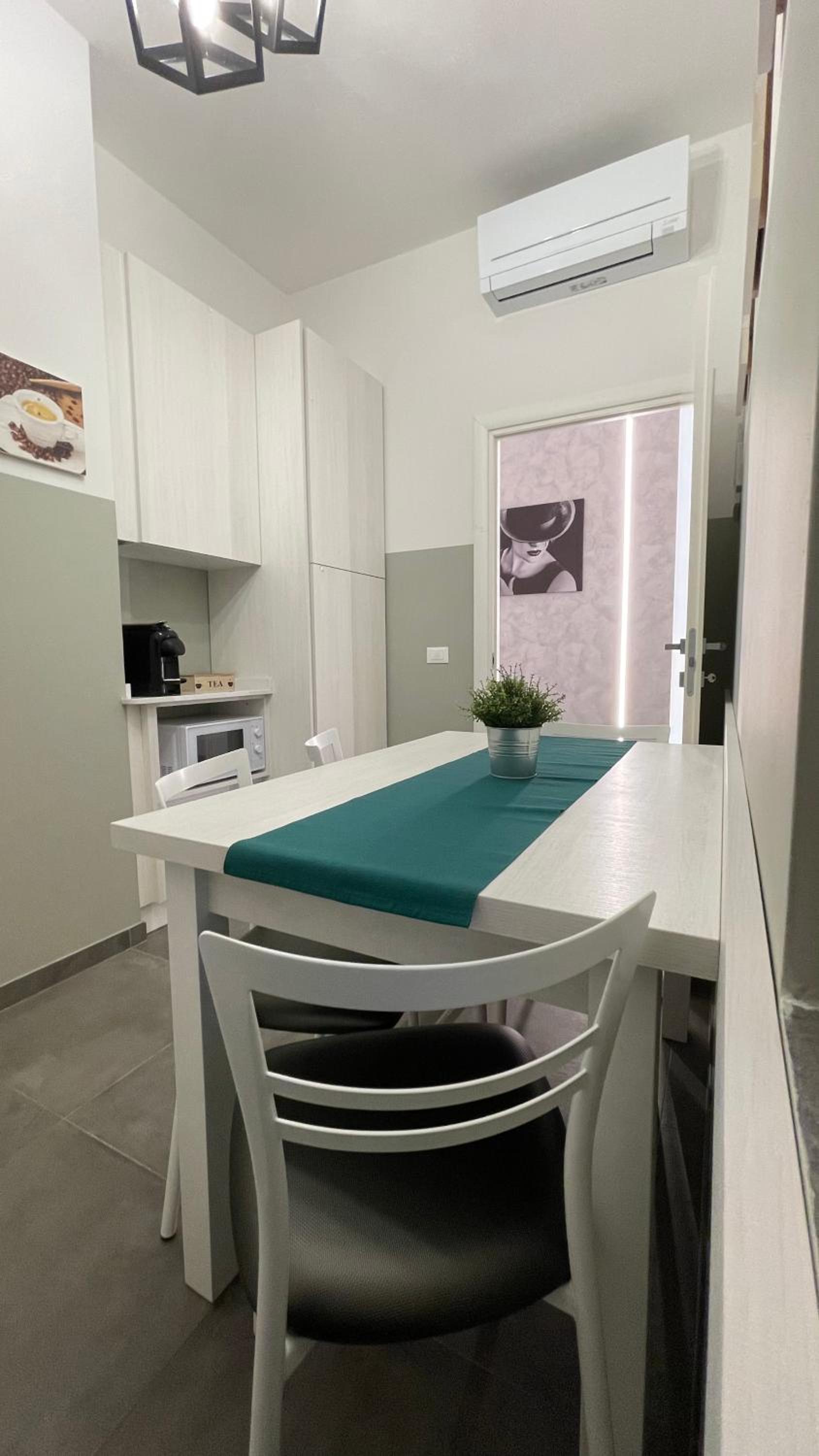 GUEST HOUSE KINGA CAVOUR