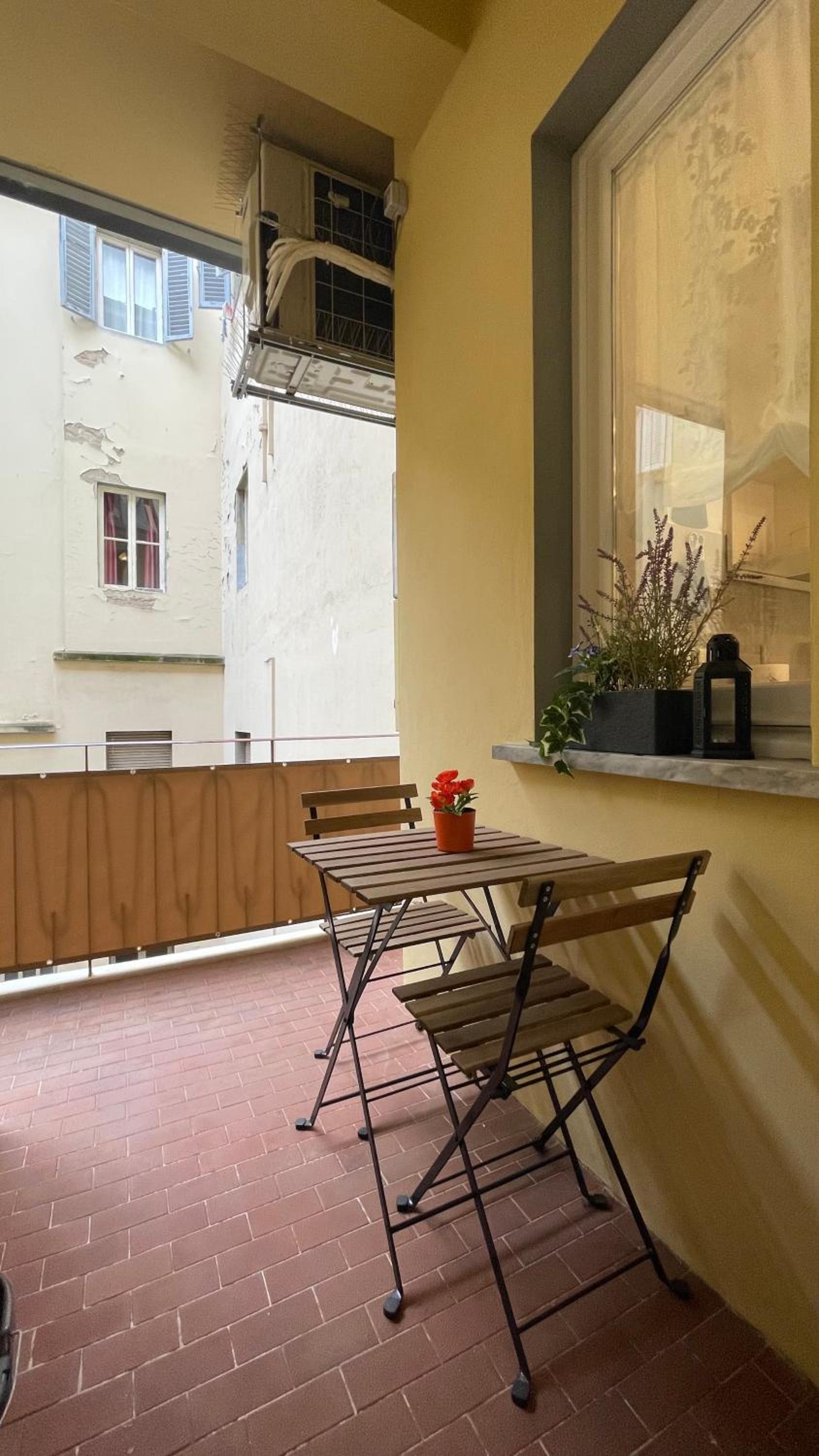 GUEST HOUSE KINGA CAVOUR