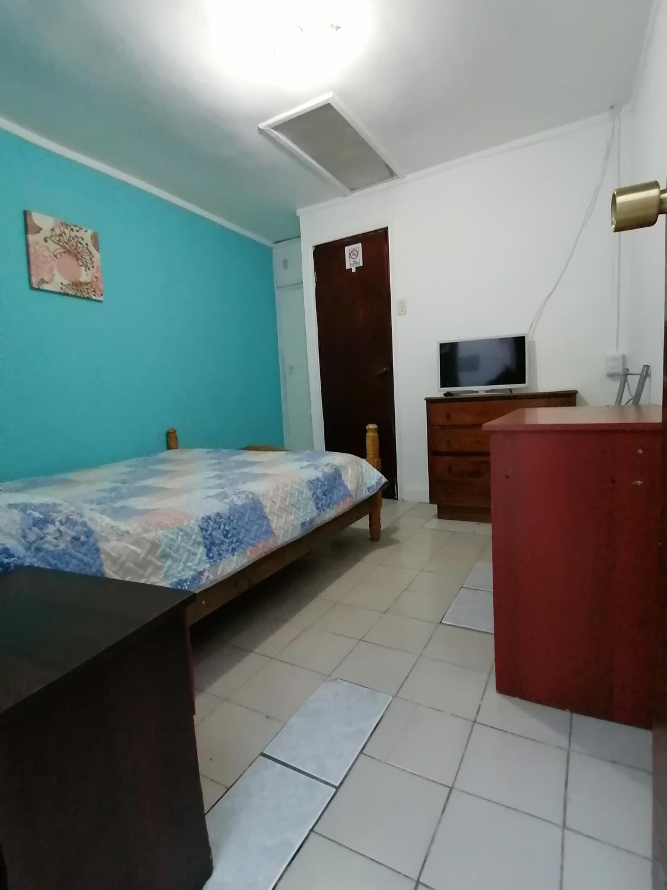 Hostal Caleta Abarca