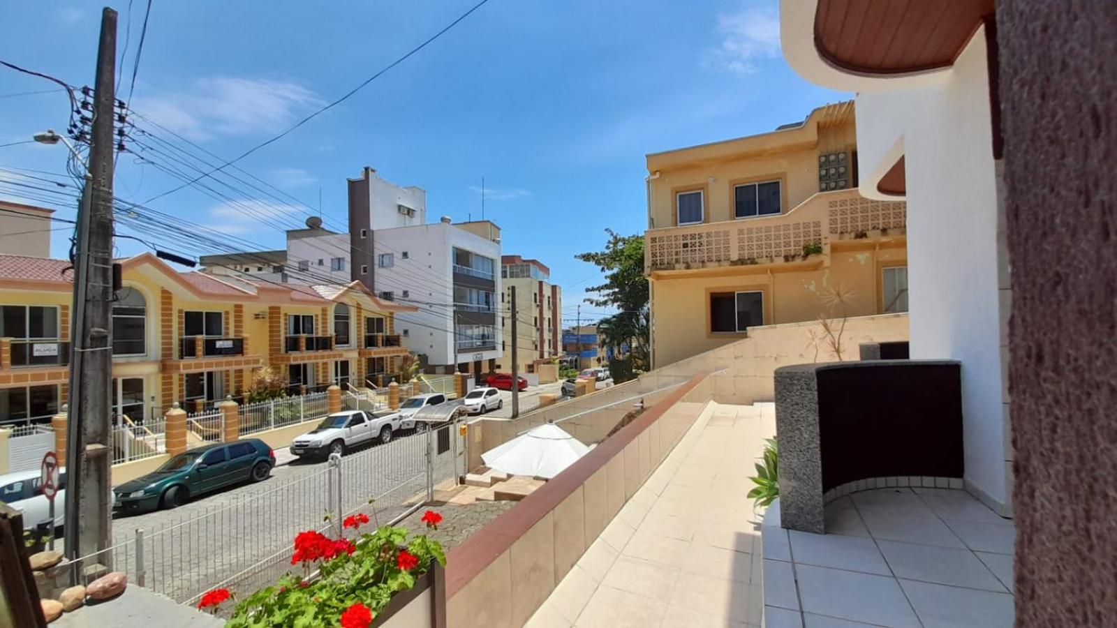 Amarra 69 Bombinhas Residence Setor Vintage - Apartamento Familiar no Centro, perto da Praia