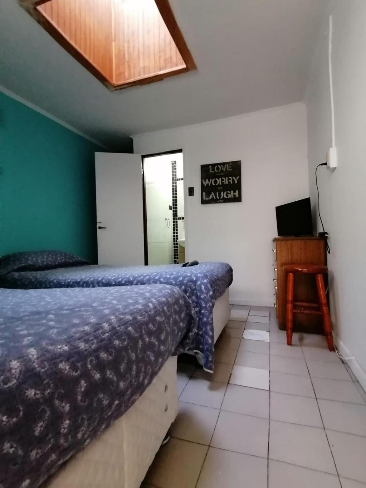 Hostal Caleta Abarca