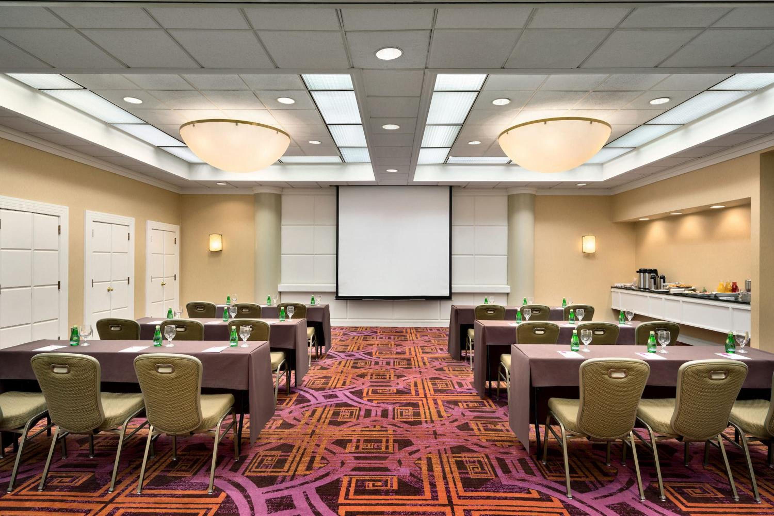 Crowne Plaza Englewood by IHG