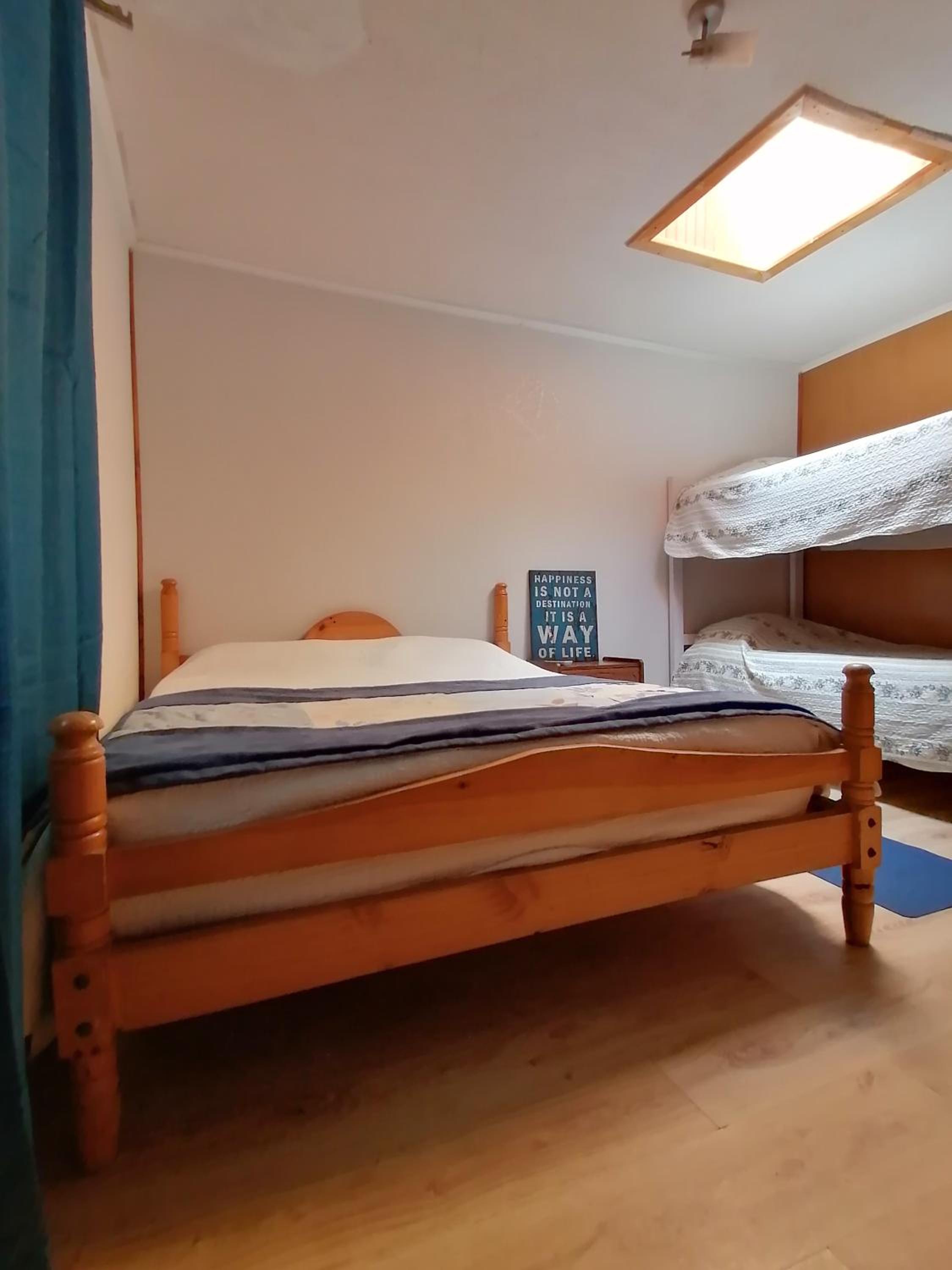 Hostal Caleta Abarca