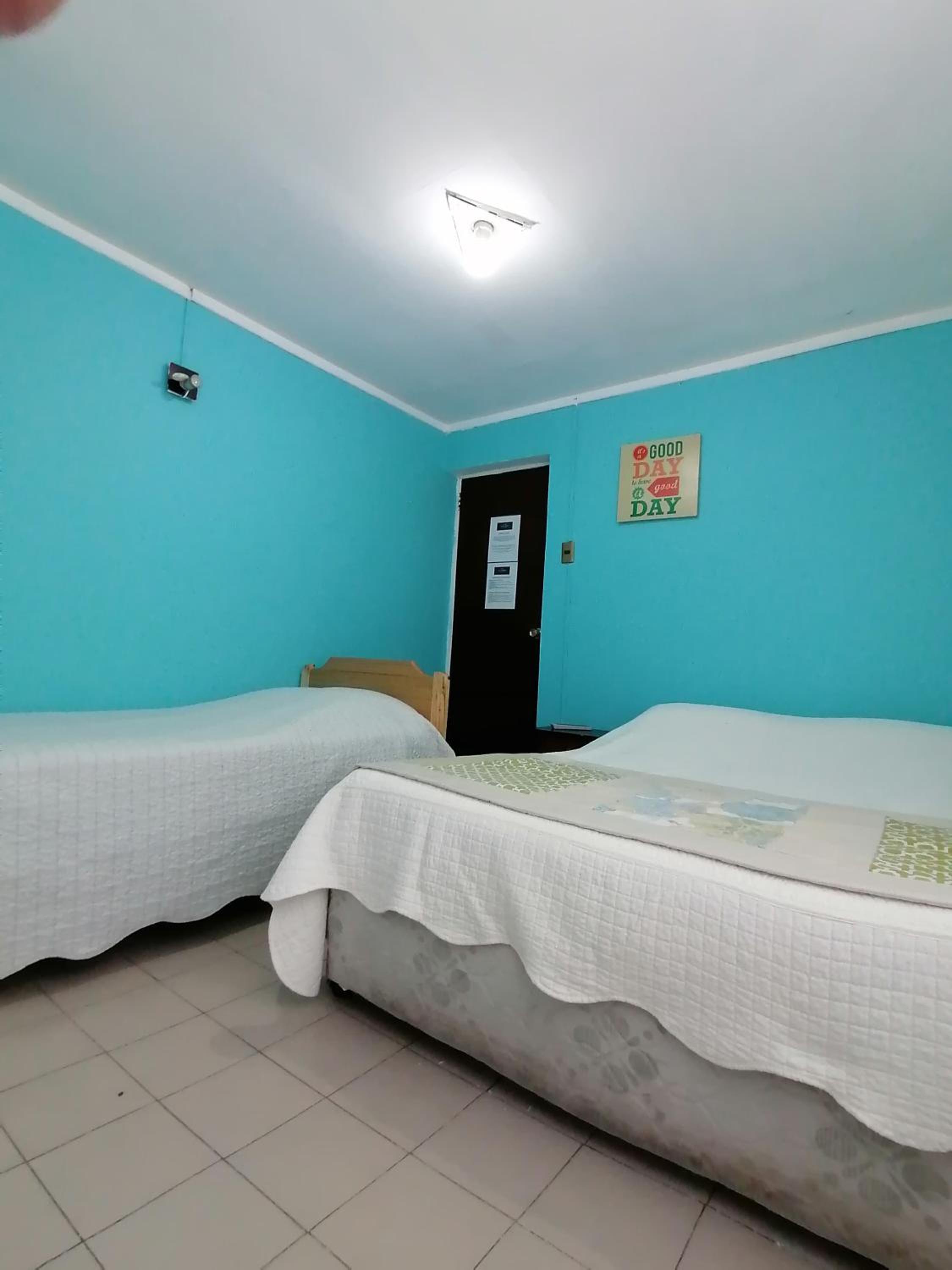 Hostal Caleta Abarca