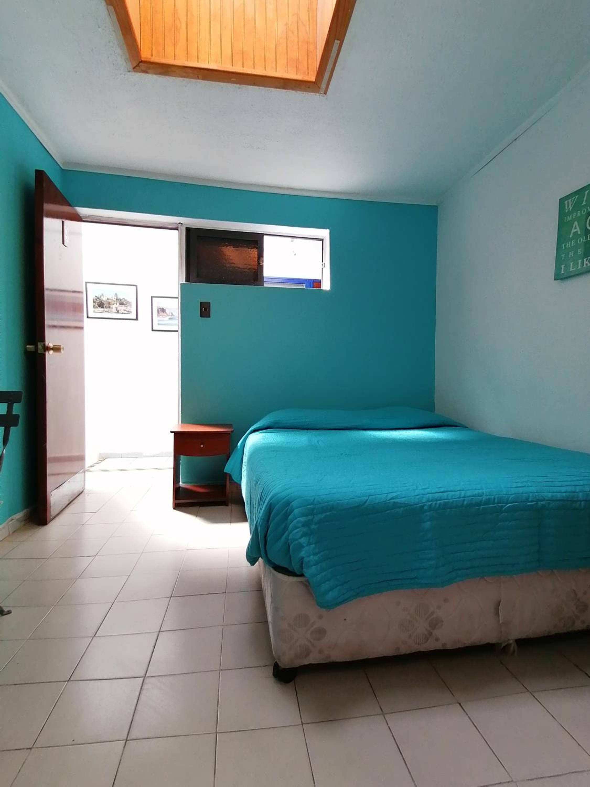 Hostal Caleta Abarca