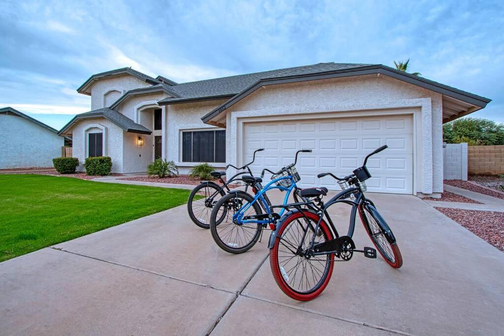 ESTRELLA - Renovated with PATIO, BBQ, POOL & SPA view 3