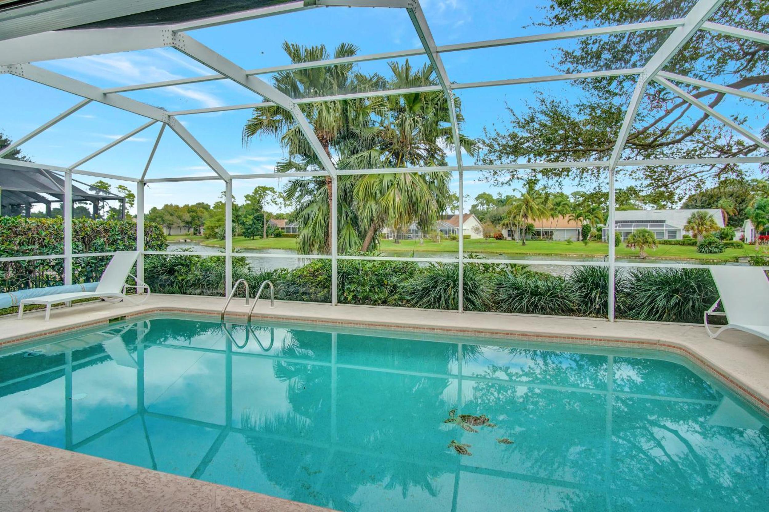 SUPERB VILLA WITH PRIVATE POOL IN NAPLES view 5