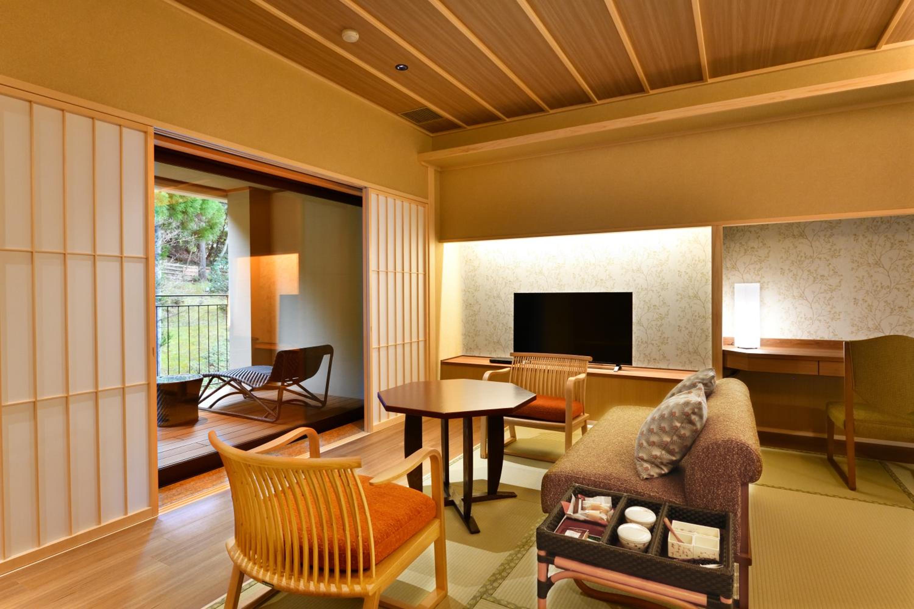 Kyo Yunohana Resort Suisen