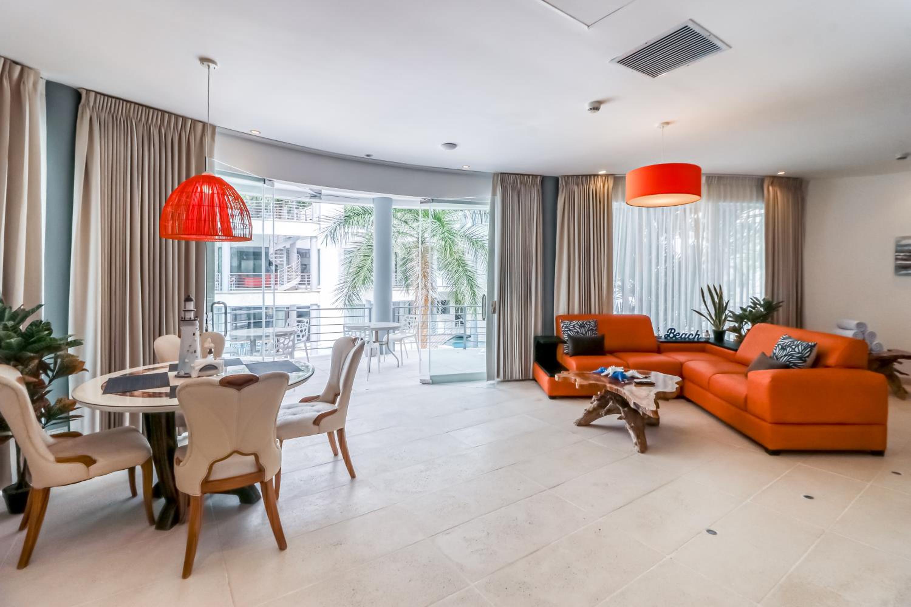 Hermosa Waves A2 - Property Image 39