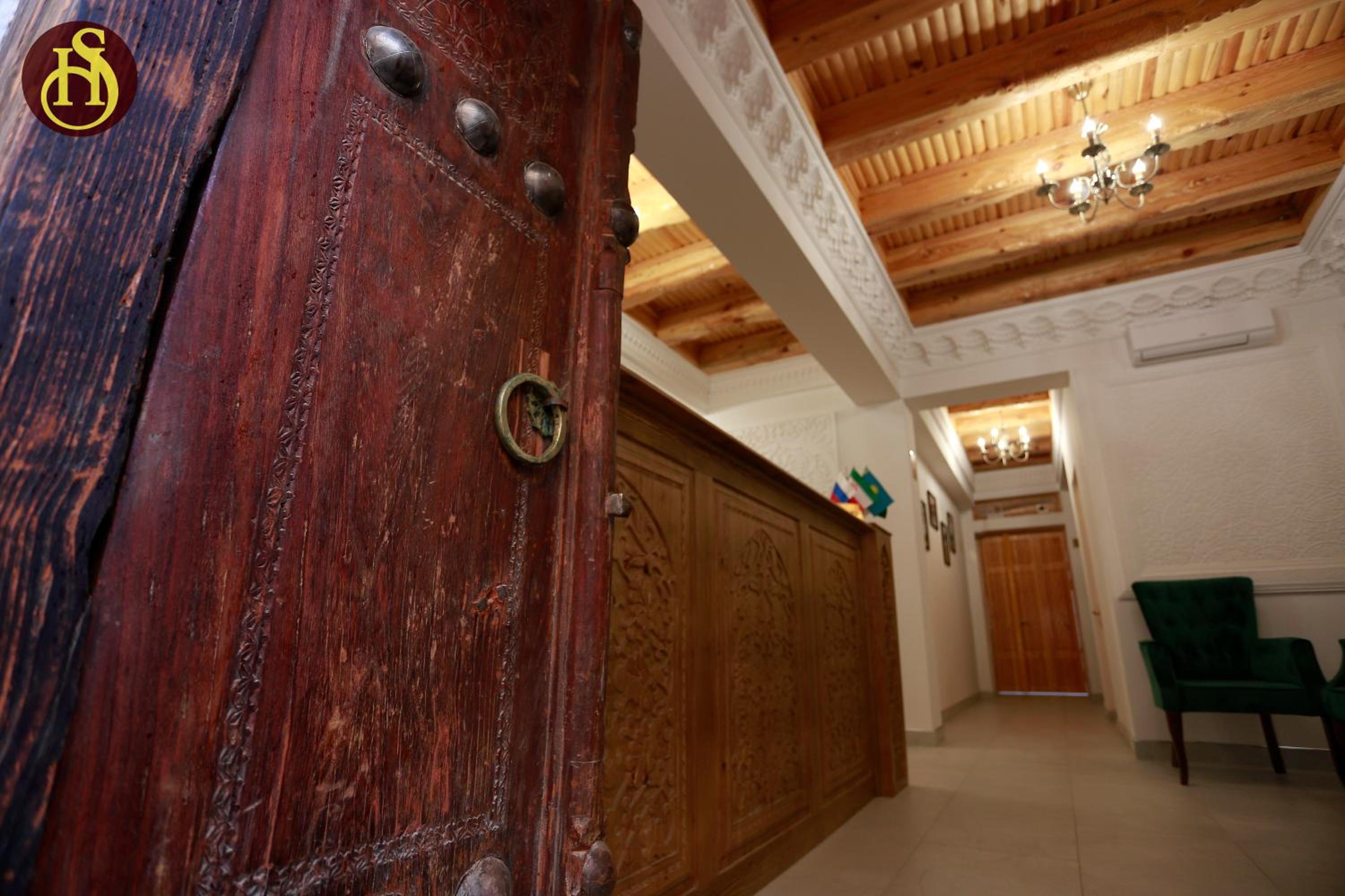 Photo 12