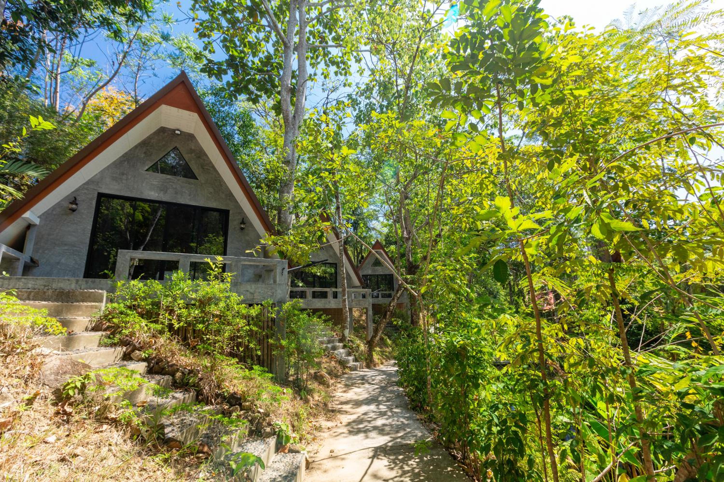 Baan Rai Me Rak Organic Farmstay view 3