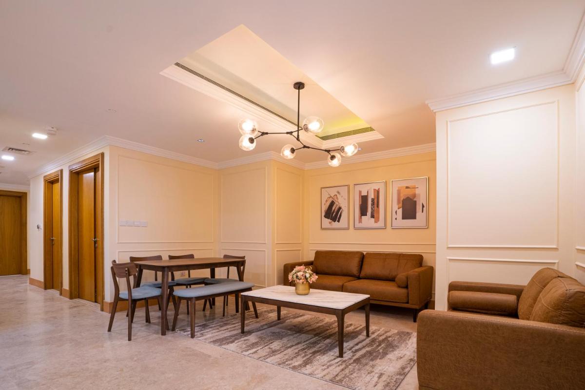 3 Bedroom Condo w terrace facing Burj Khalifa.