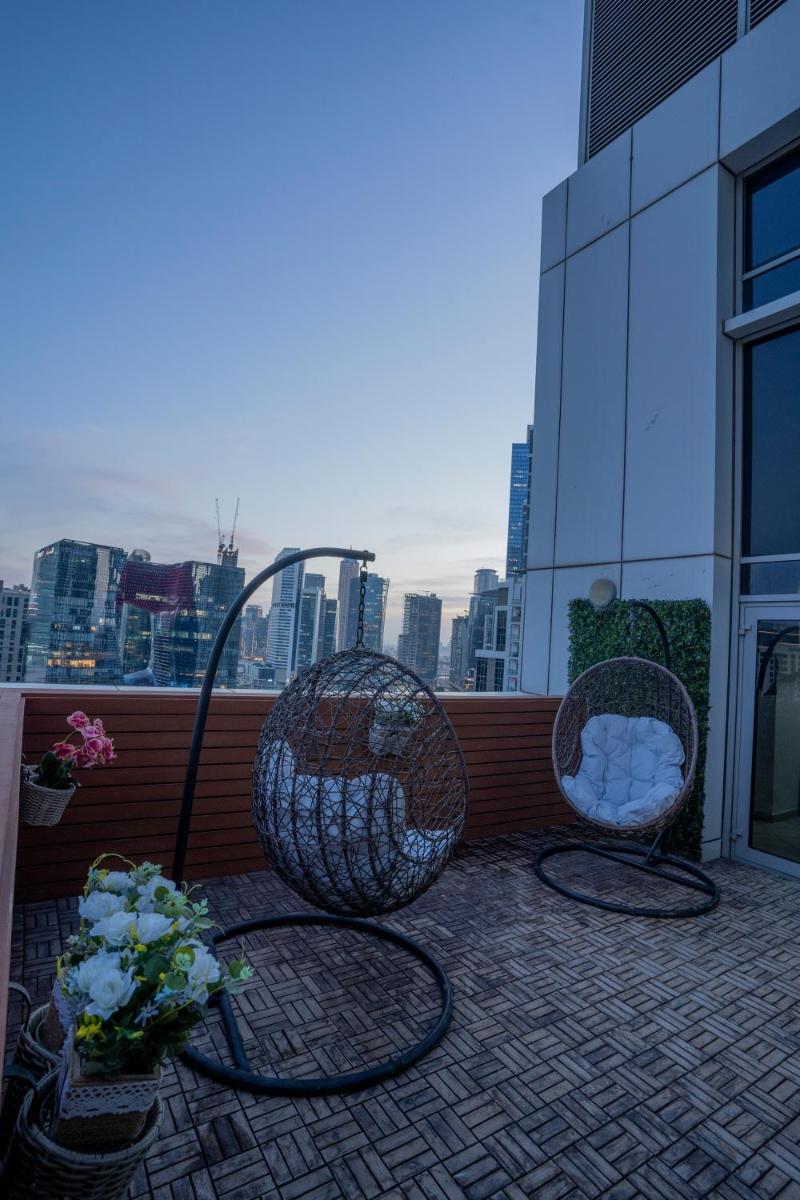 3 Bedroom Condo w terrace facing Burj Khalifa.