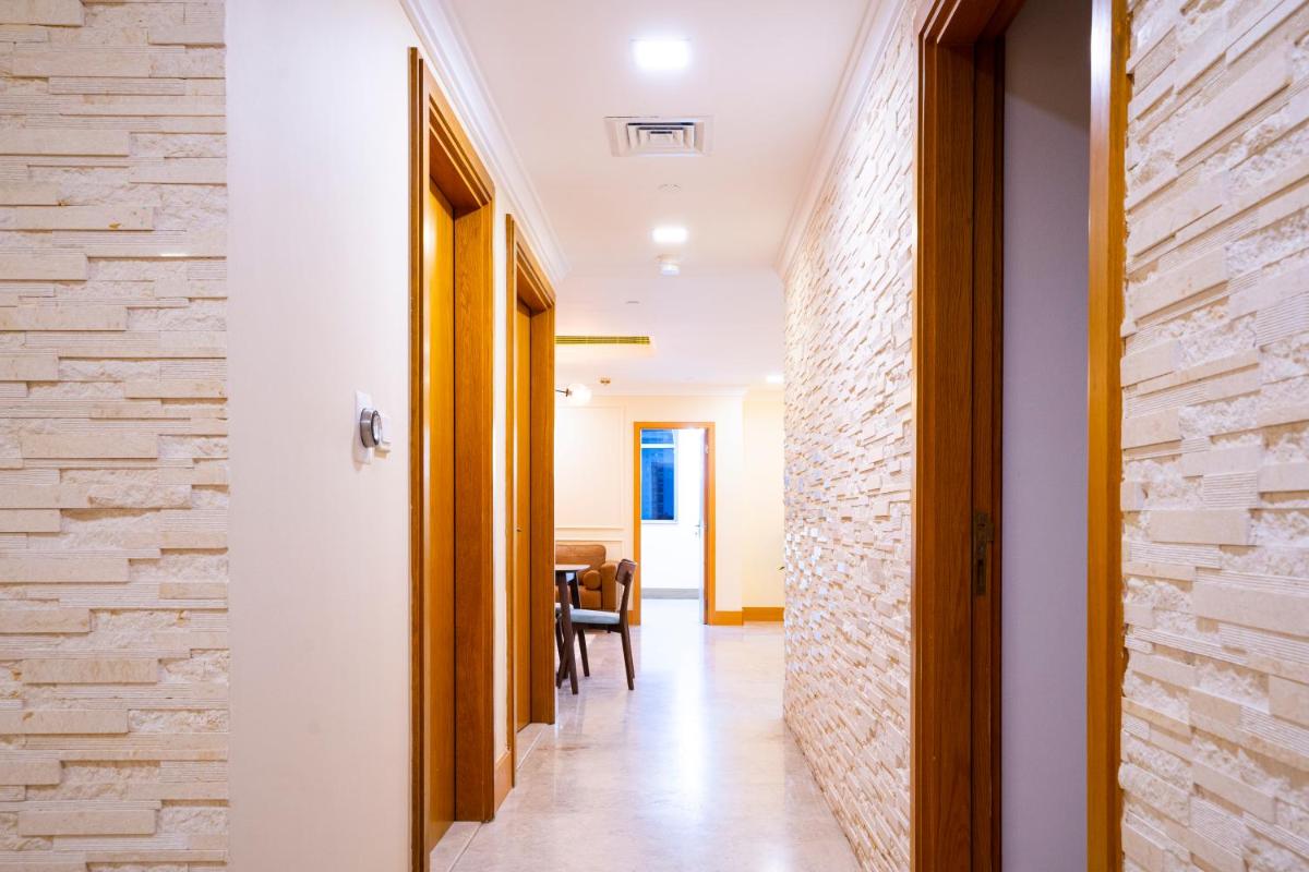 3 Bedroom Condo w terrace facing Burj Khalifa.