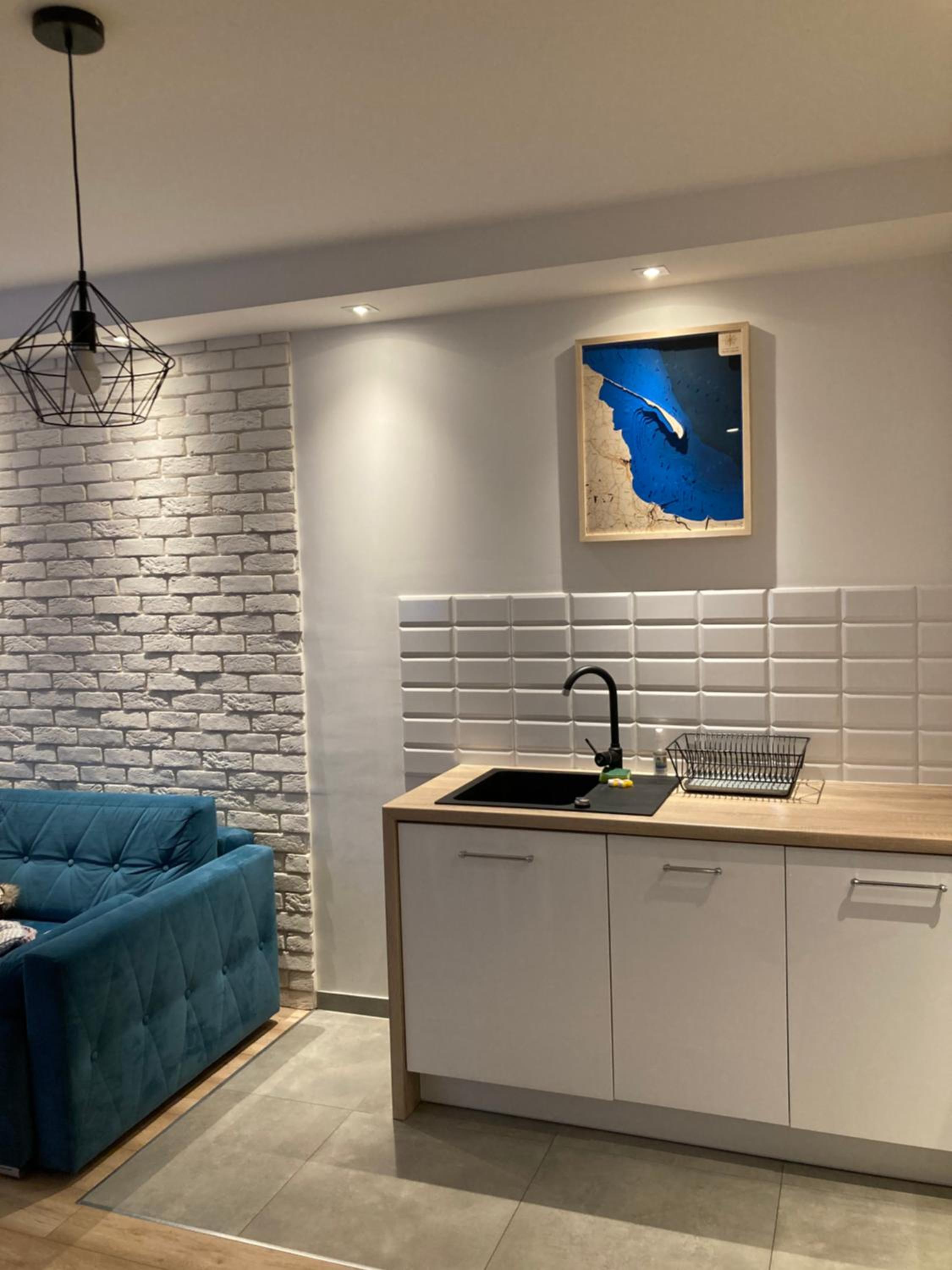 Blue Apartment in vibrant heart of Gdynia view 4