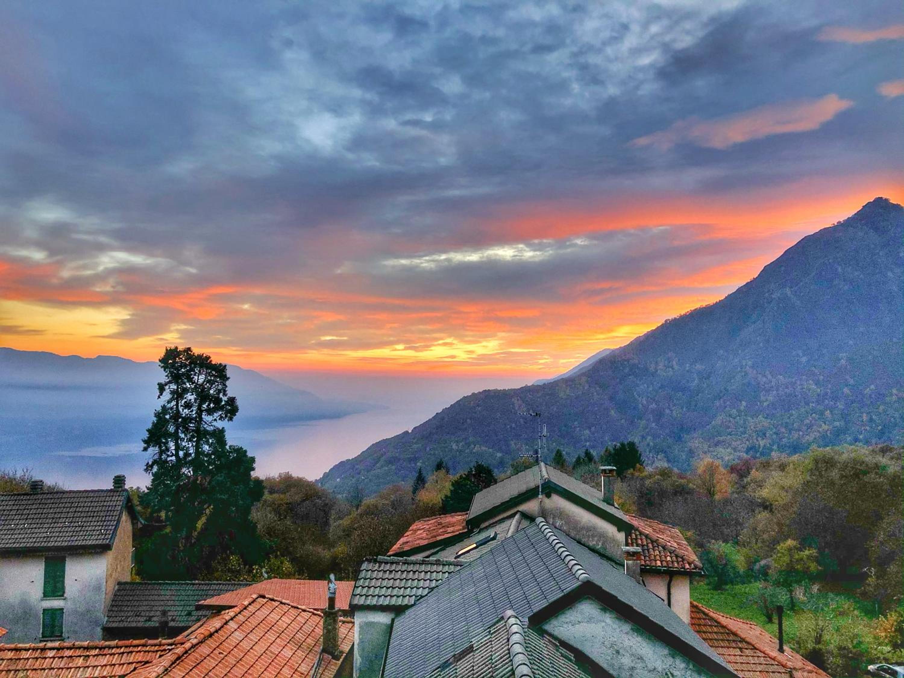 Sequoia Loft - Family Apartment Lago Maggiore view 2