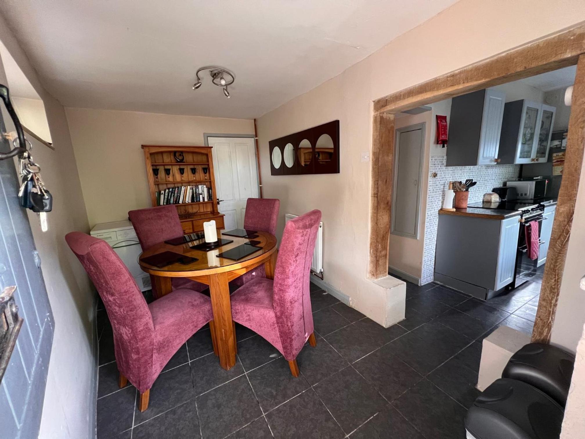 Myrtle cottage