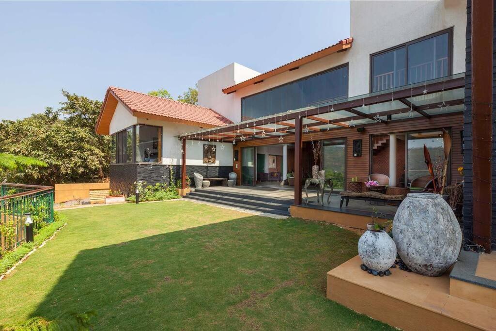 Soul Tree Villa 50 Super Luxury Villa with heated plunge pool and jacuzzi view 5