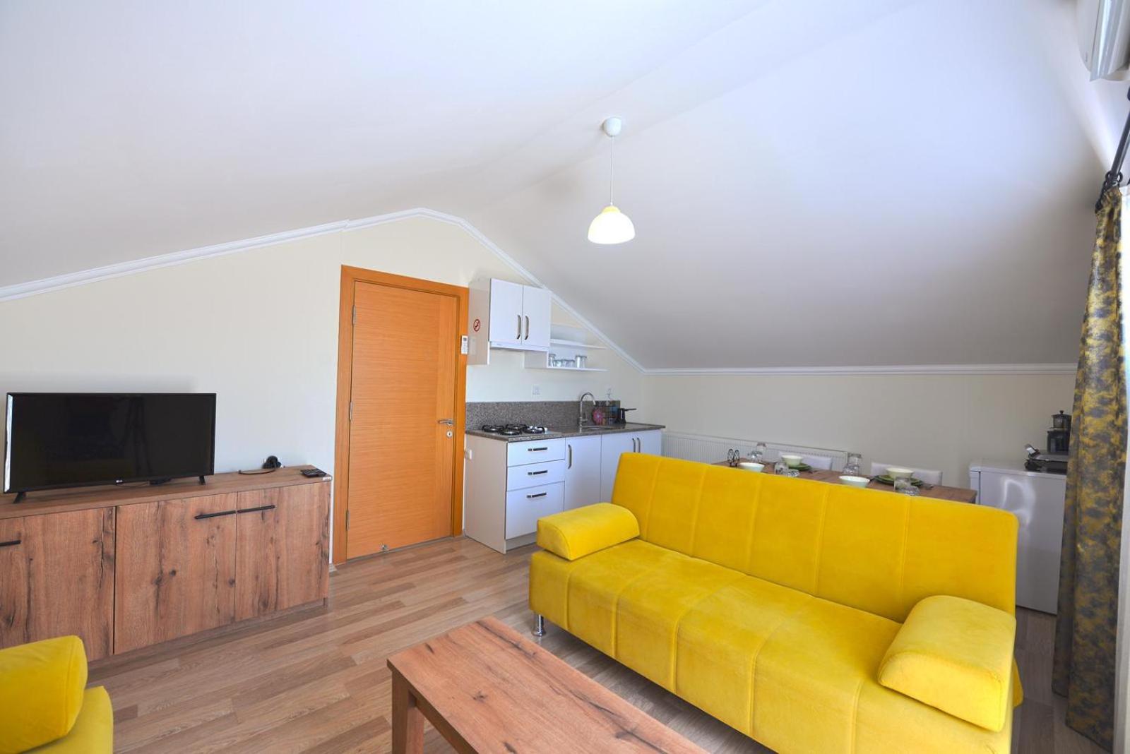 Ozgur City Residence - Image 80