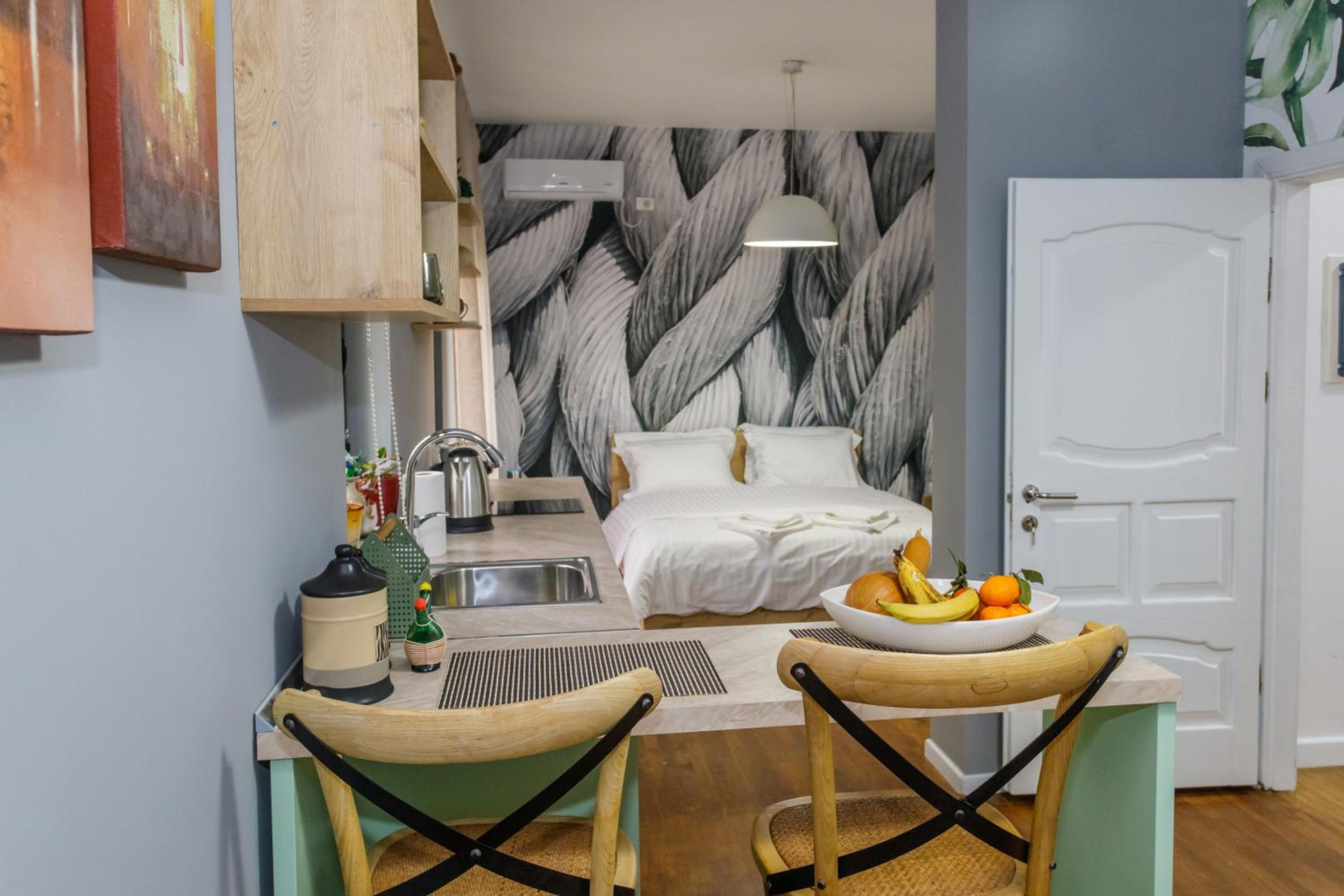 Studio Apartments Villa 24