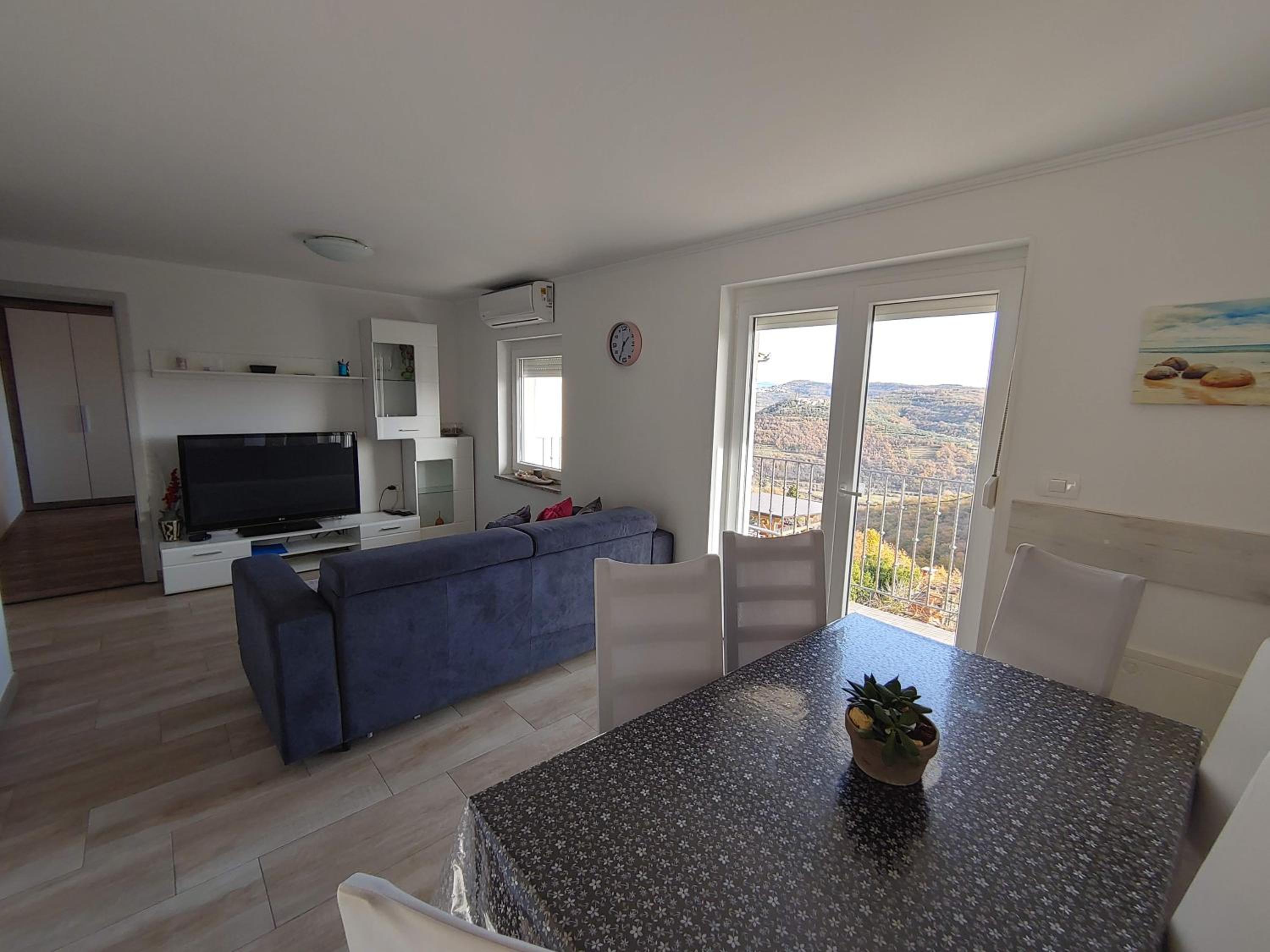 Apartmaji Hrvatin v Kortah view 2