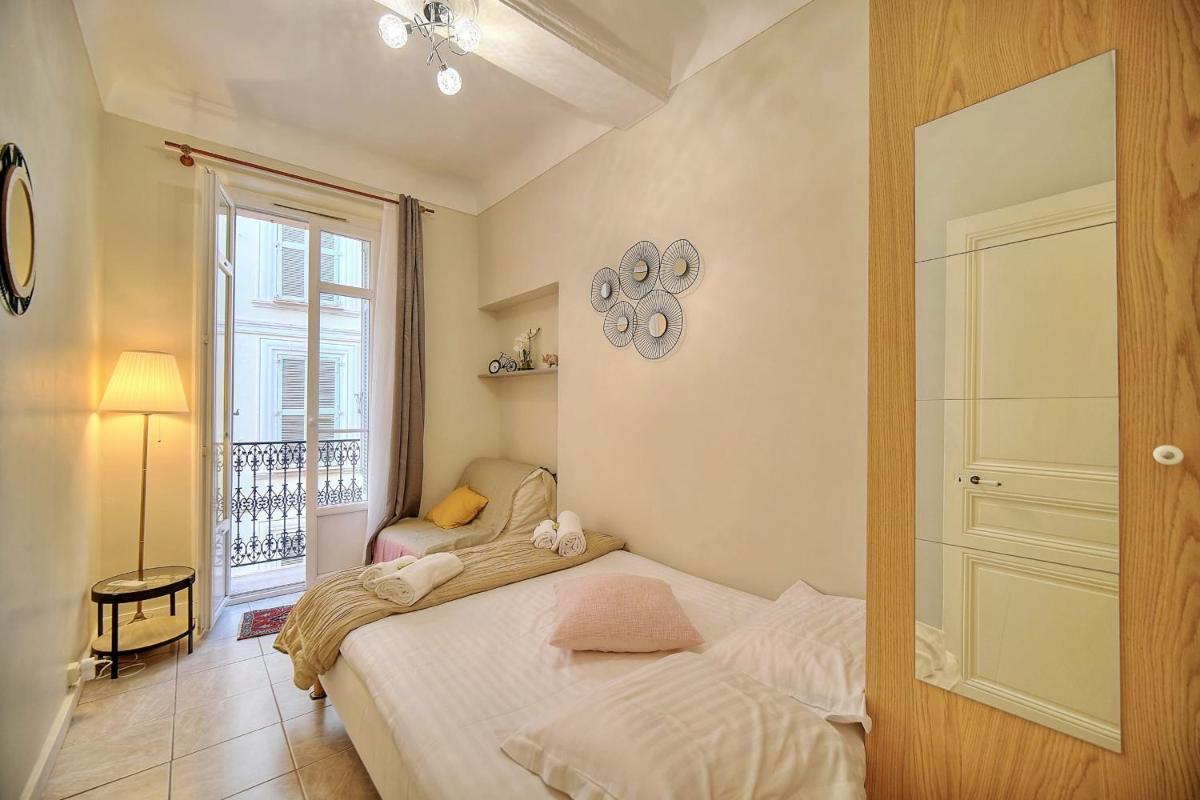 IMMOGROOM - In the heart of Cannes - Air conditioning photo 2
