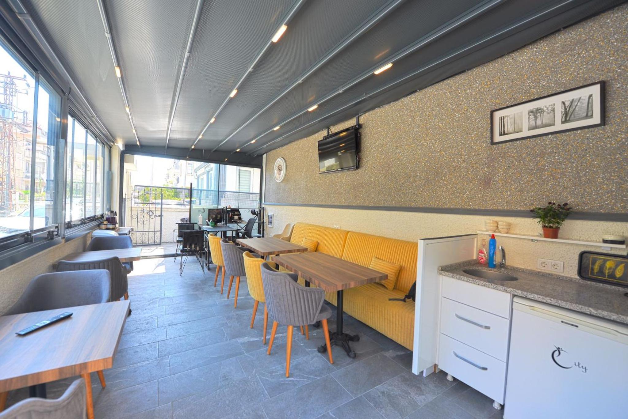 Ozgur City Residence - Image 25