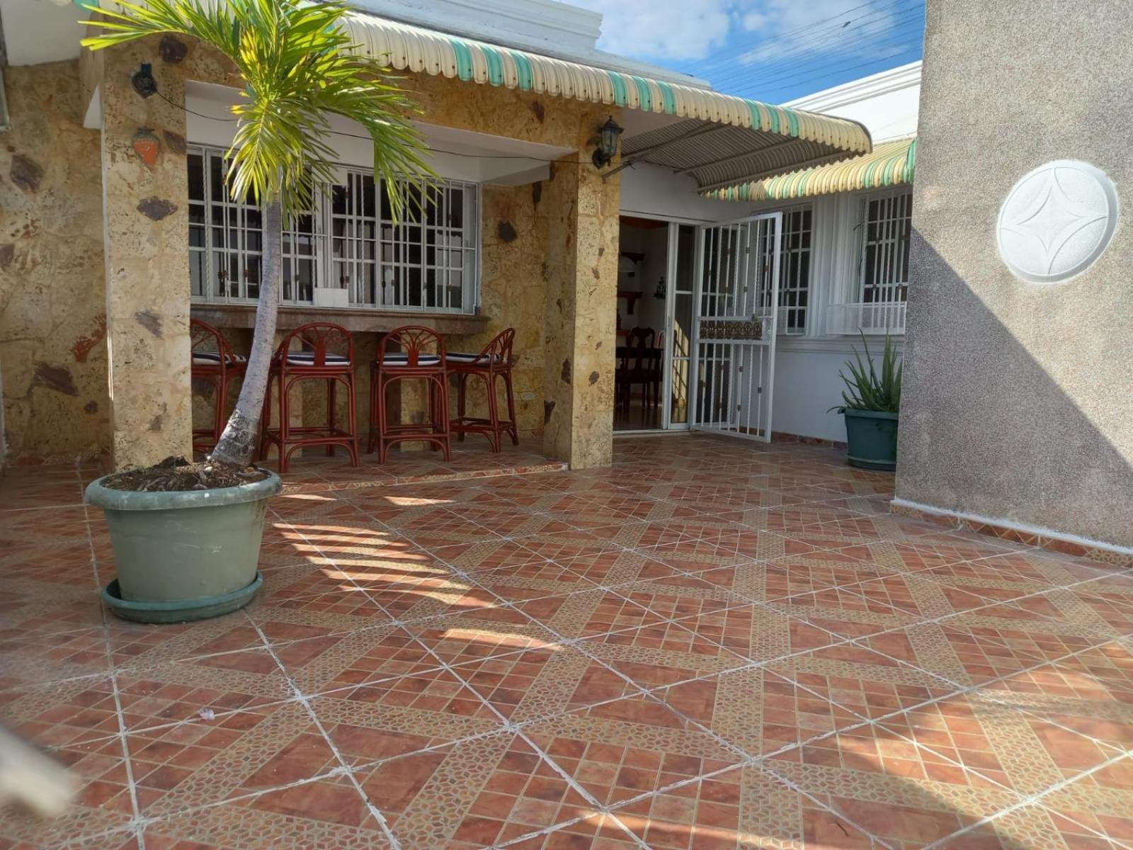 Penthouse con jacuzzi La cueva de los 3 ojos view 3