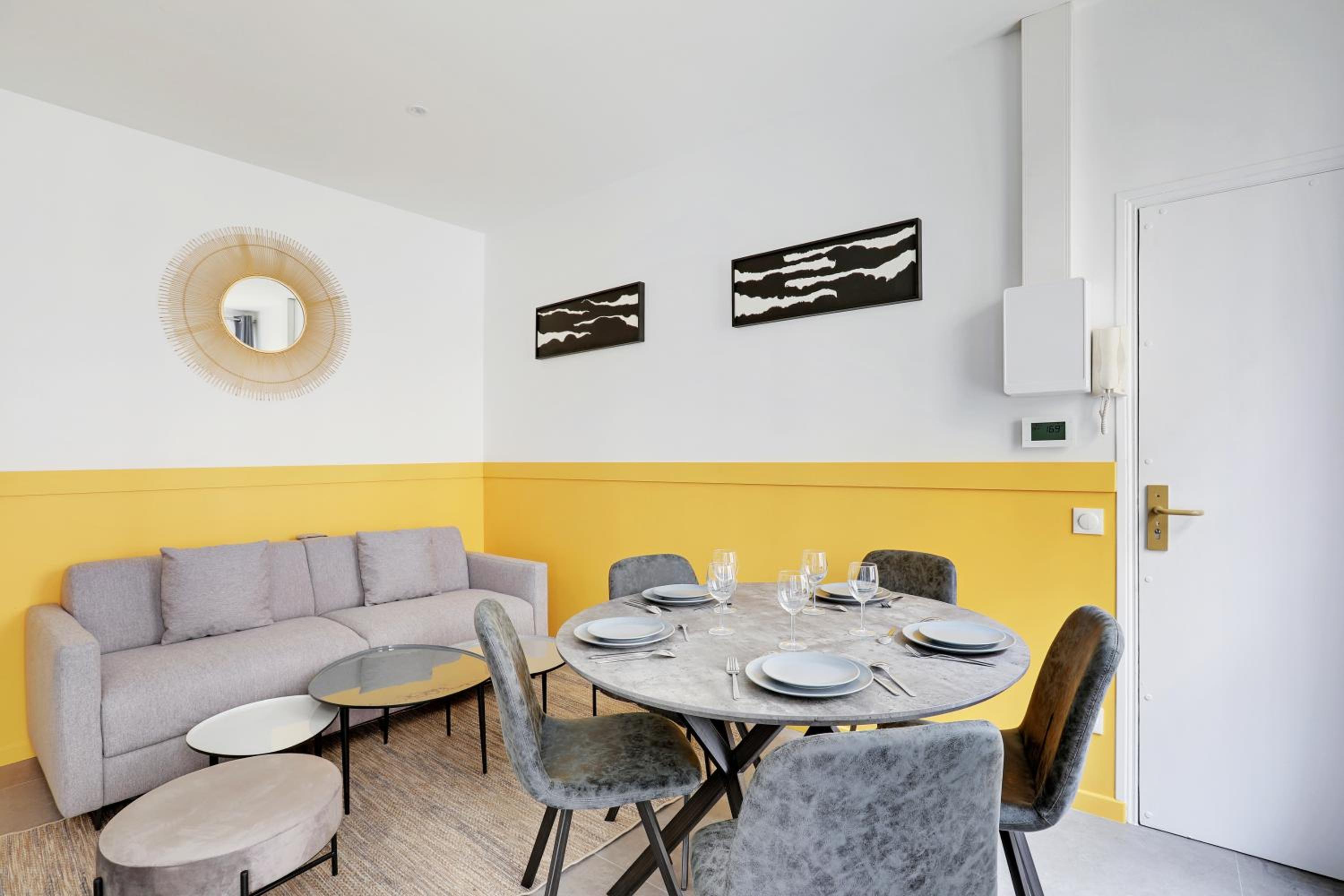 Charming apart -1BR-5P - République